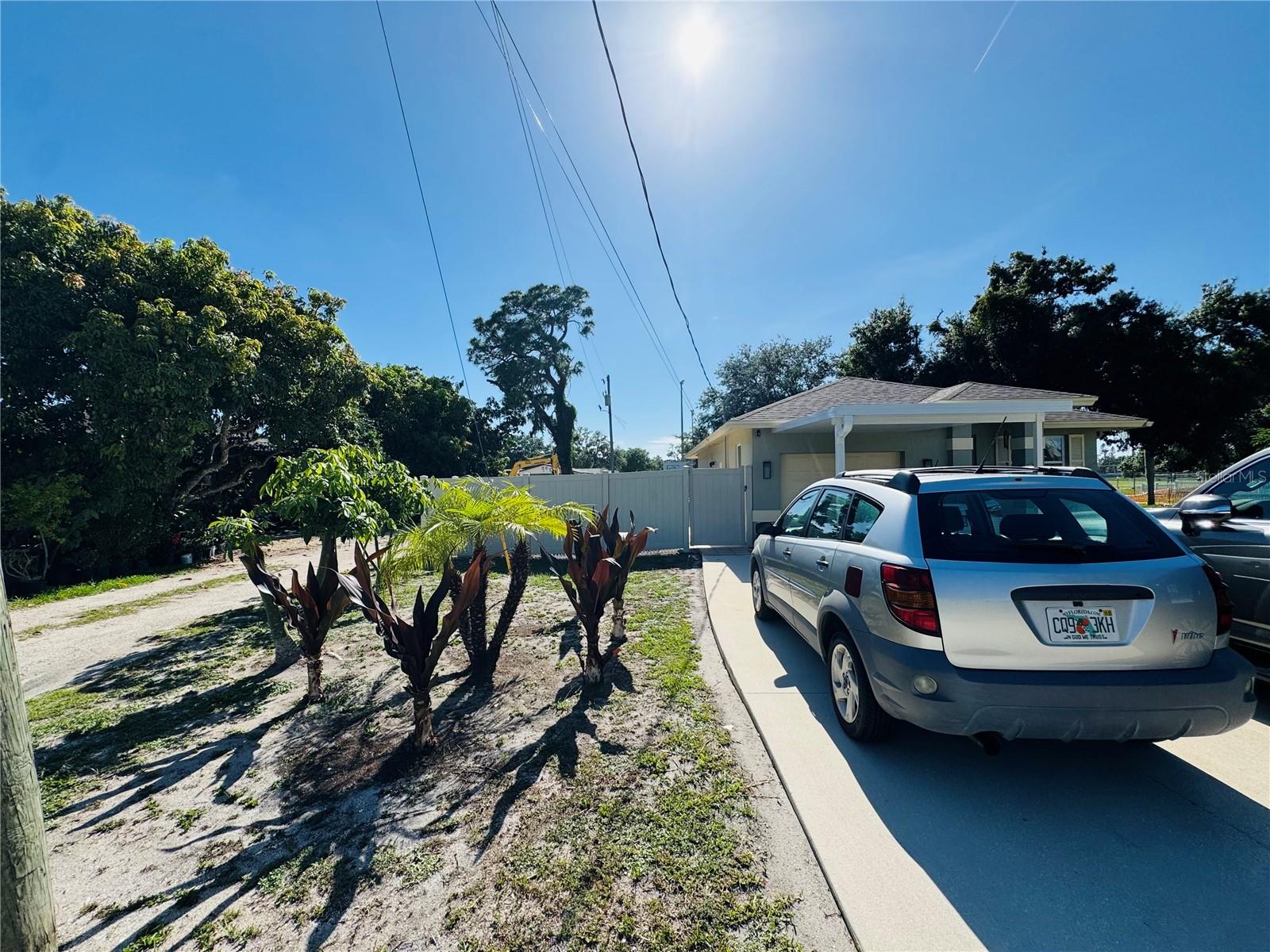 998 PONDER AVE, SARASOTA, FL, 34232