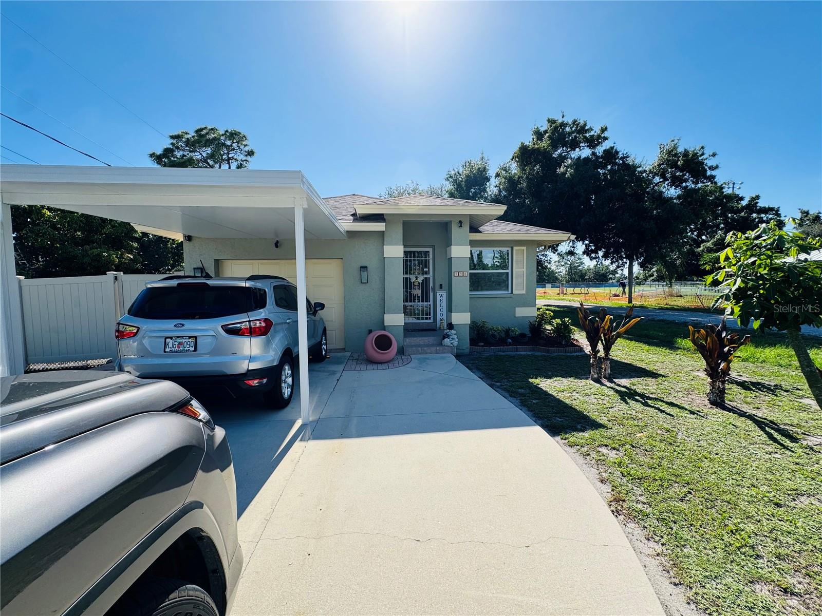 998 PONDER AVE, SARASOTA, FL, 34232