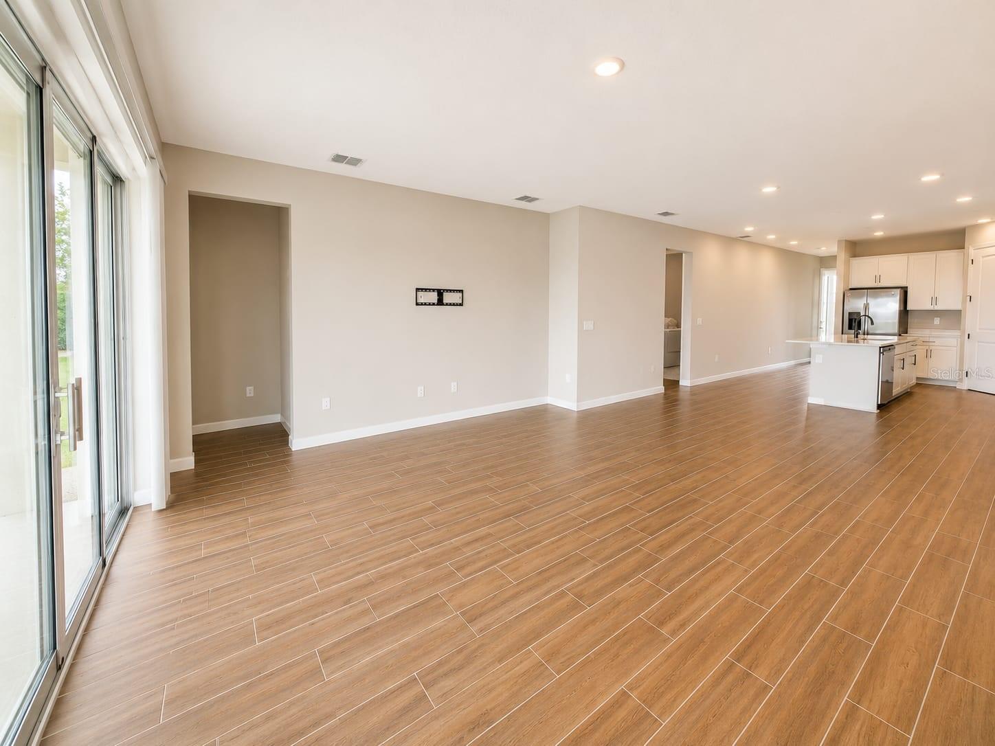 708 GRIFFON AVE, LAKE ALFRED, FL, 33850
