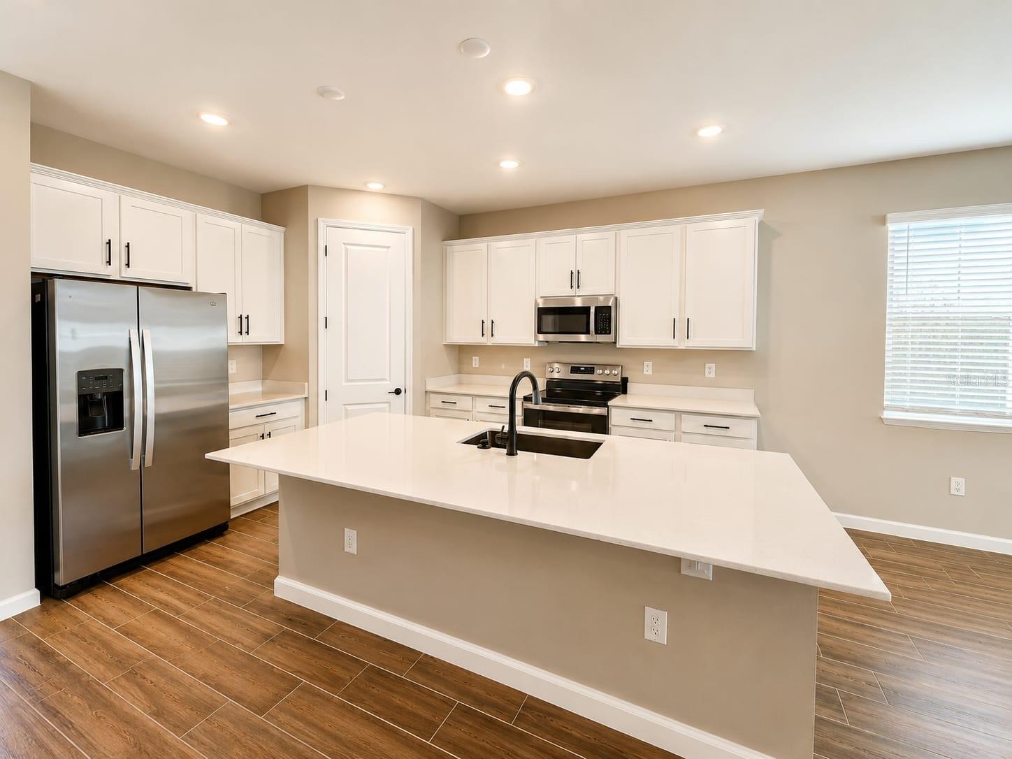 708 GRIFFON AVE, LAKE ALFRED, FL, 33850