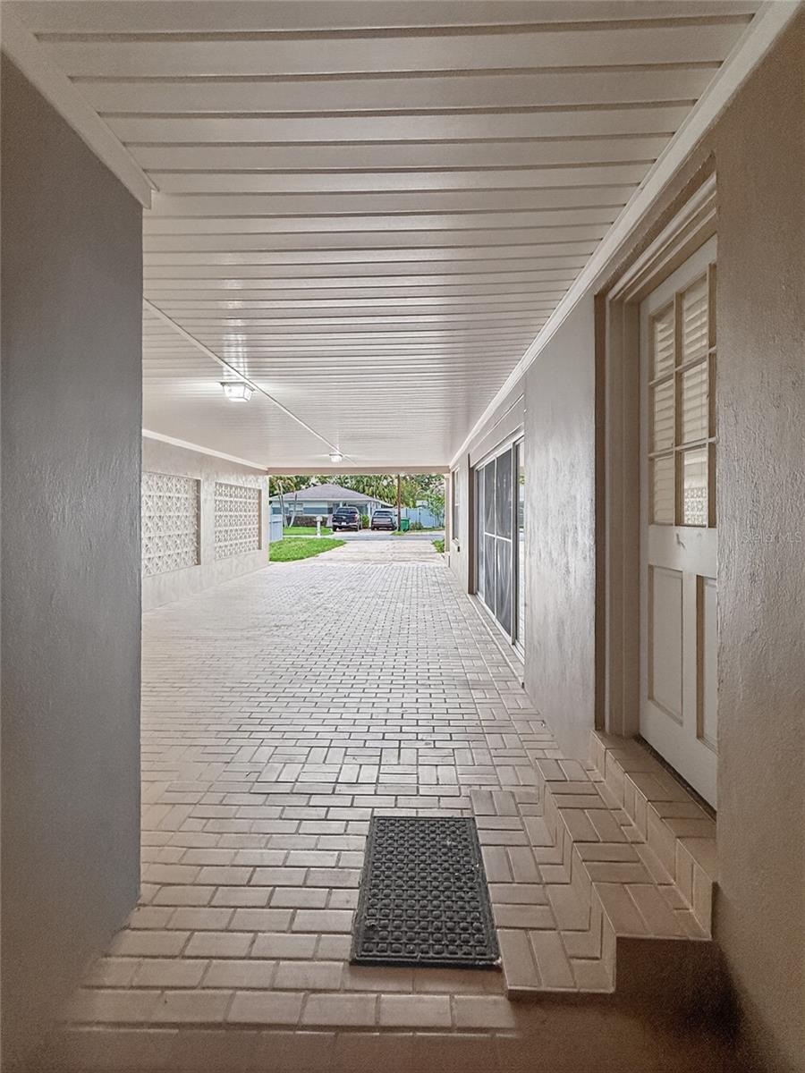 305 N GLEN AVE, TAMPA, FL, 33609