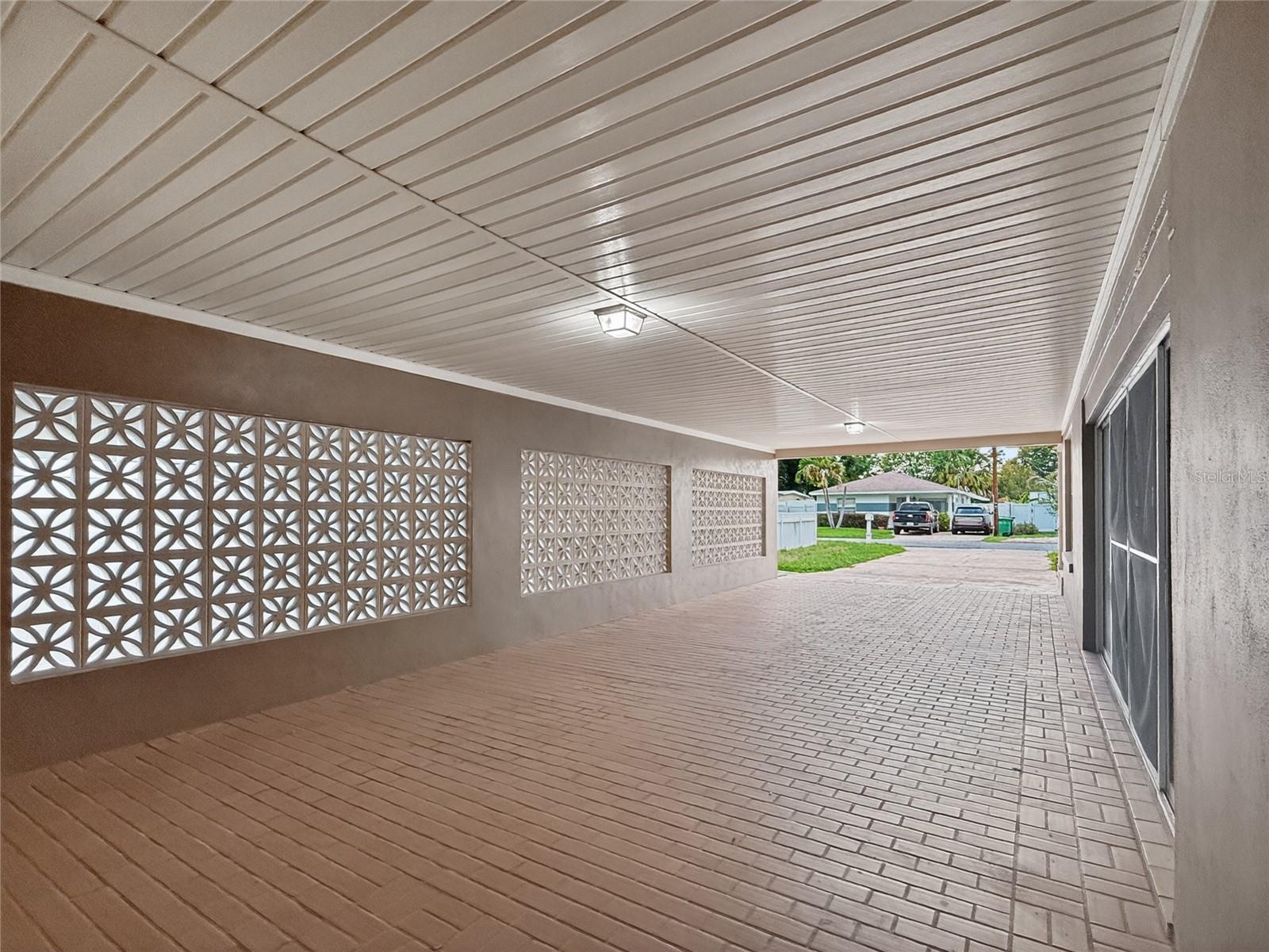 305 N GLEN AVE, TAMPA, FL, 33609