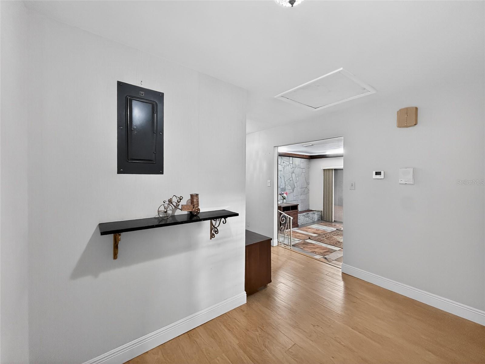305 N GLEN AVE, TAMPA, FL, 33609