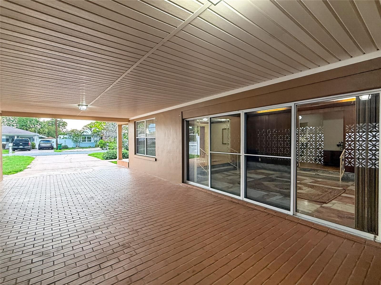 305 N GLEN AVE, TAMPA, FL, 33609