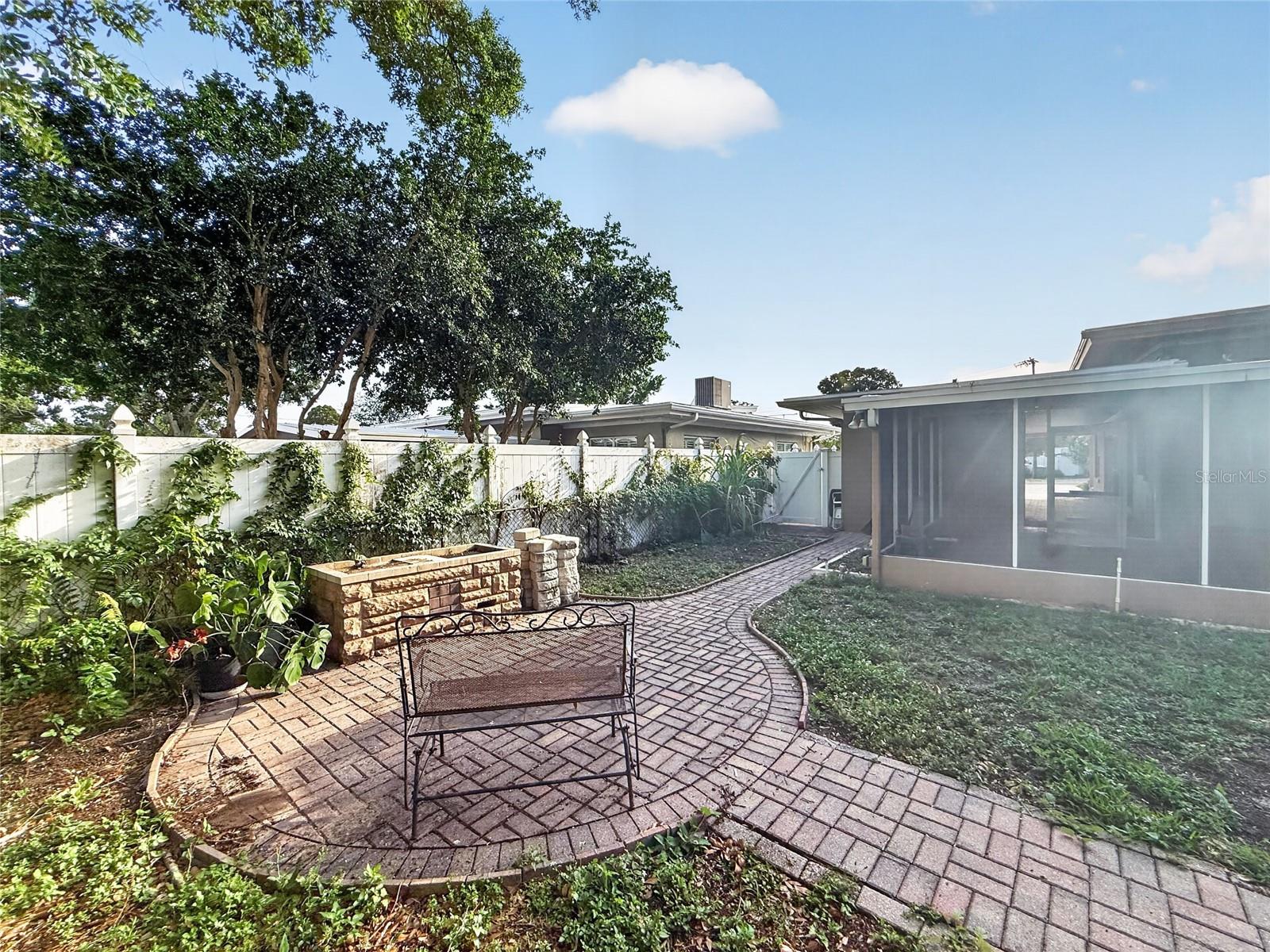 305 N GLEN AVE, TAMPA, FL, 33609