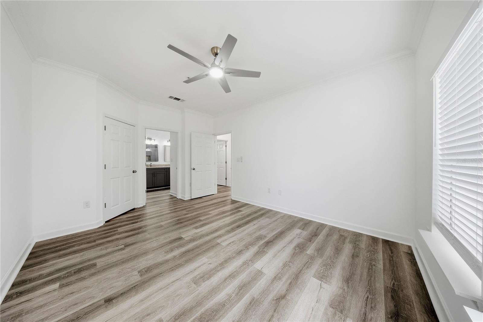 18477 BRIDLE CLUB DR, TAMPA, FL, 33647