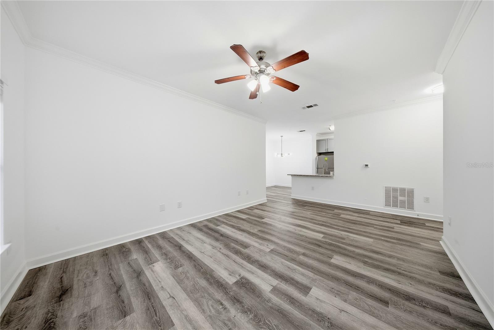18477 BRIDLE CLUB DR, TAMPA, FL, 33647