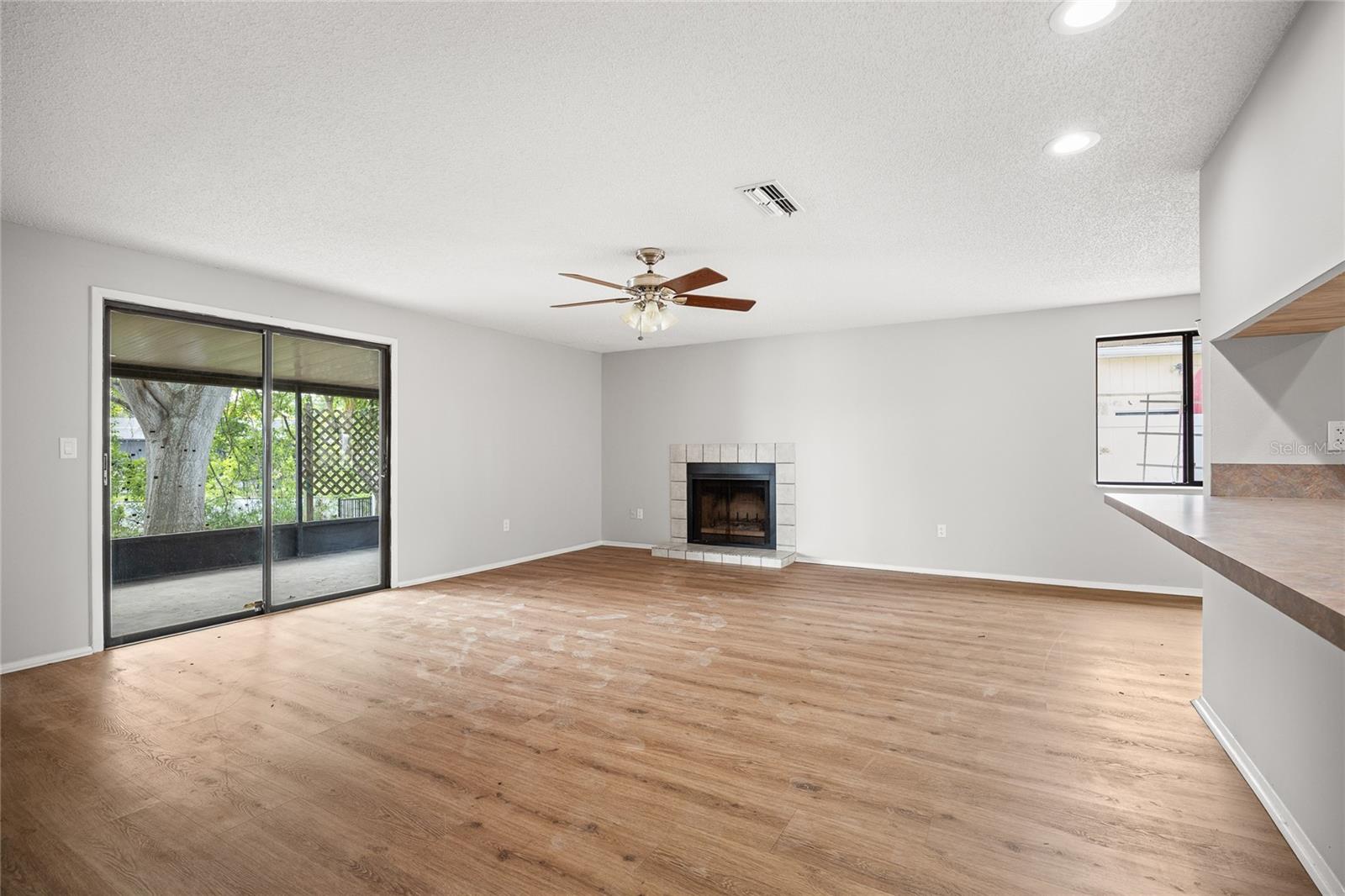 627 TIMBER BAY CIR W, OLDSMAR, FL, 34677