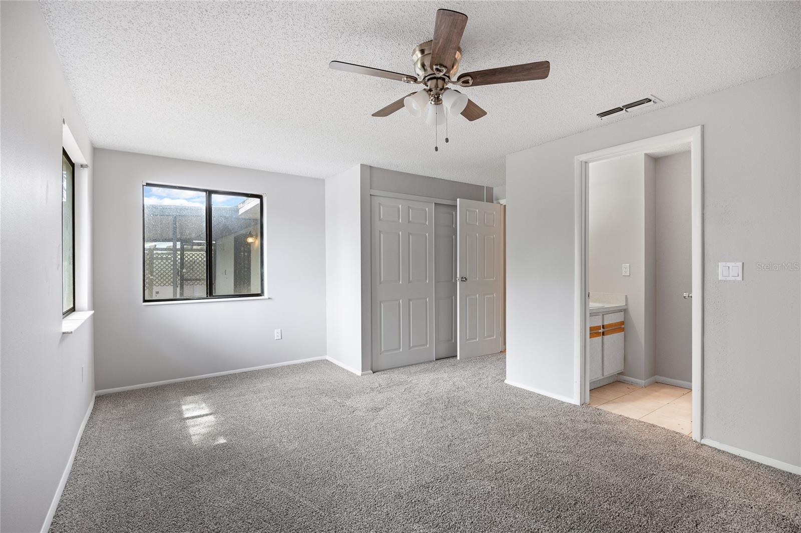 627 TIMBER BAY CIR W, OLDSMAR, FL, 34677