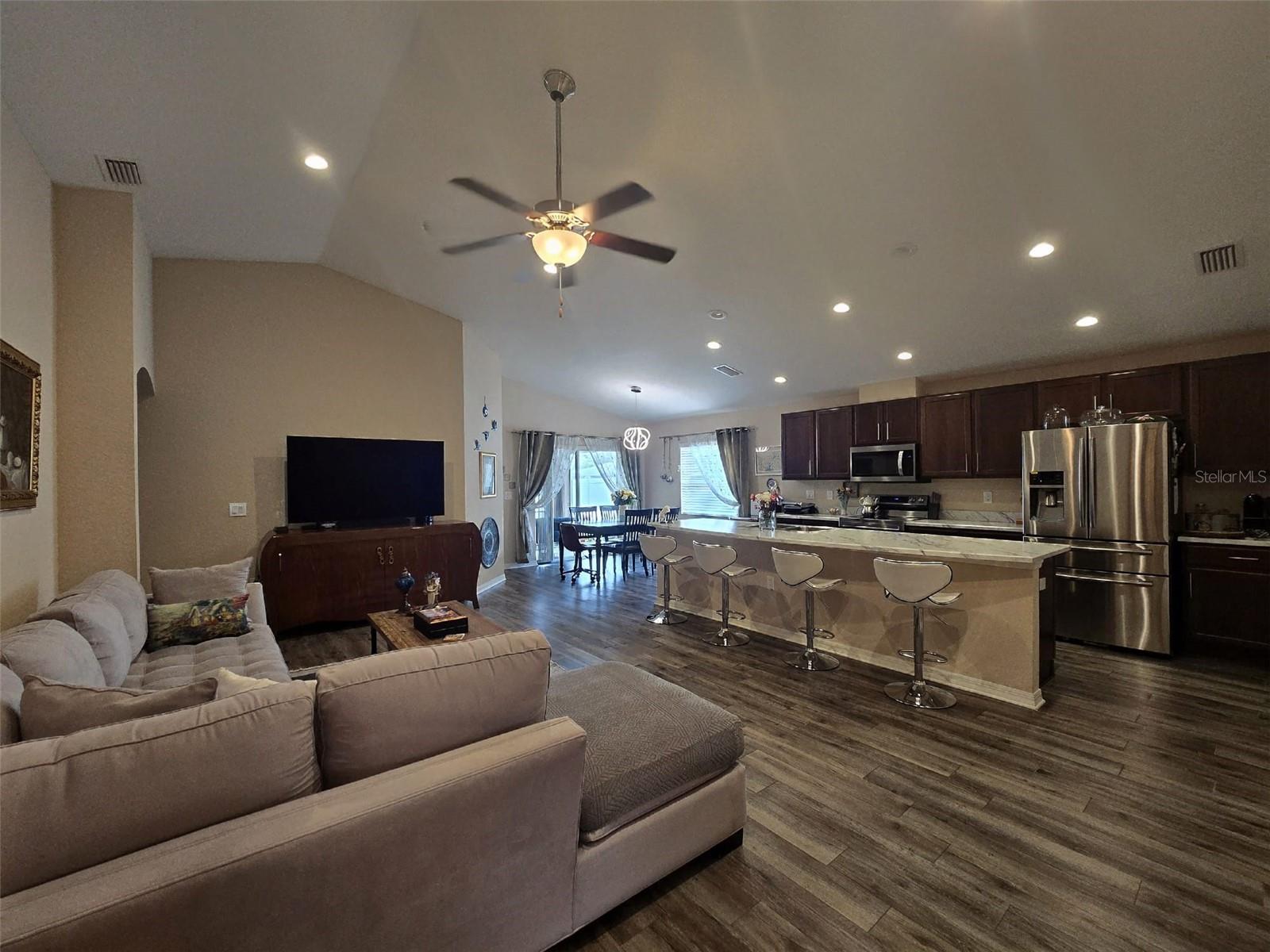 2014 DANES CT, LAKELAND, FL, 33810