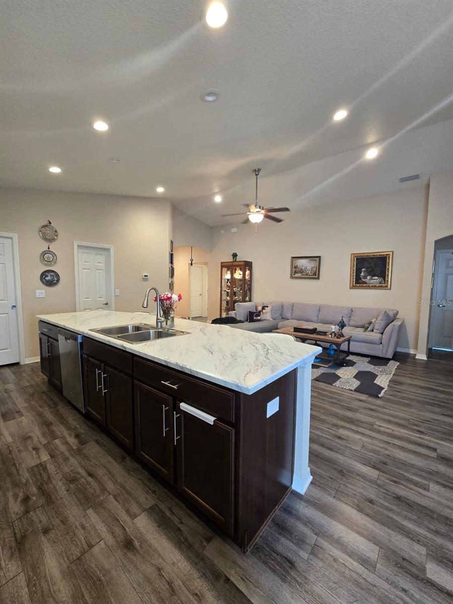 2014 DANES CT, LAKELAND, FL, 33810