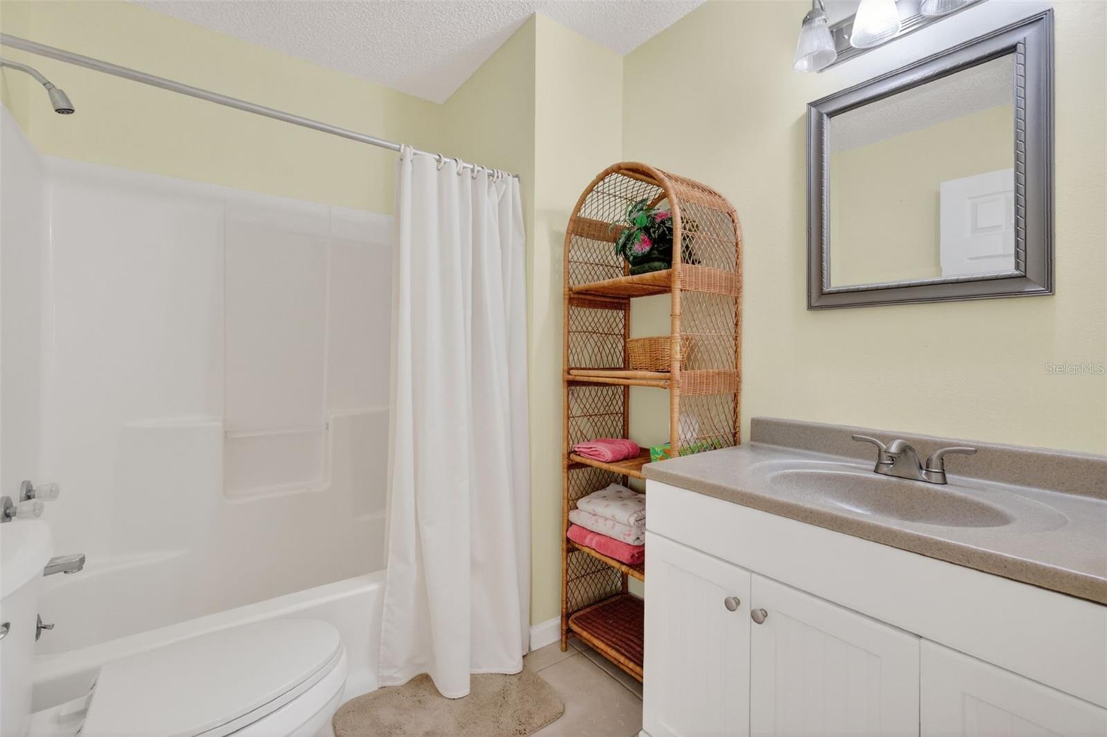 422 SAN MARINO DR, THE VILLAGES, FL, 32159