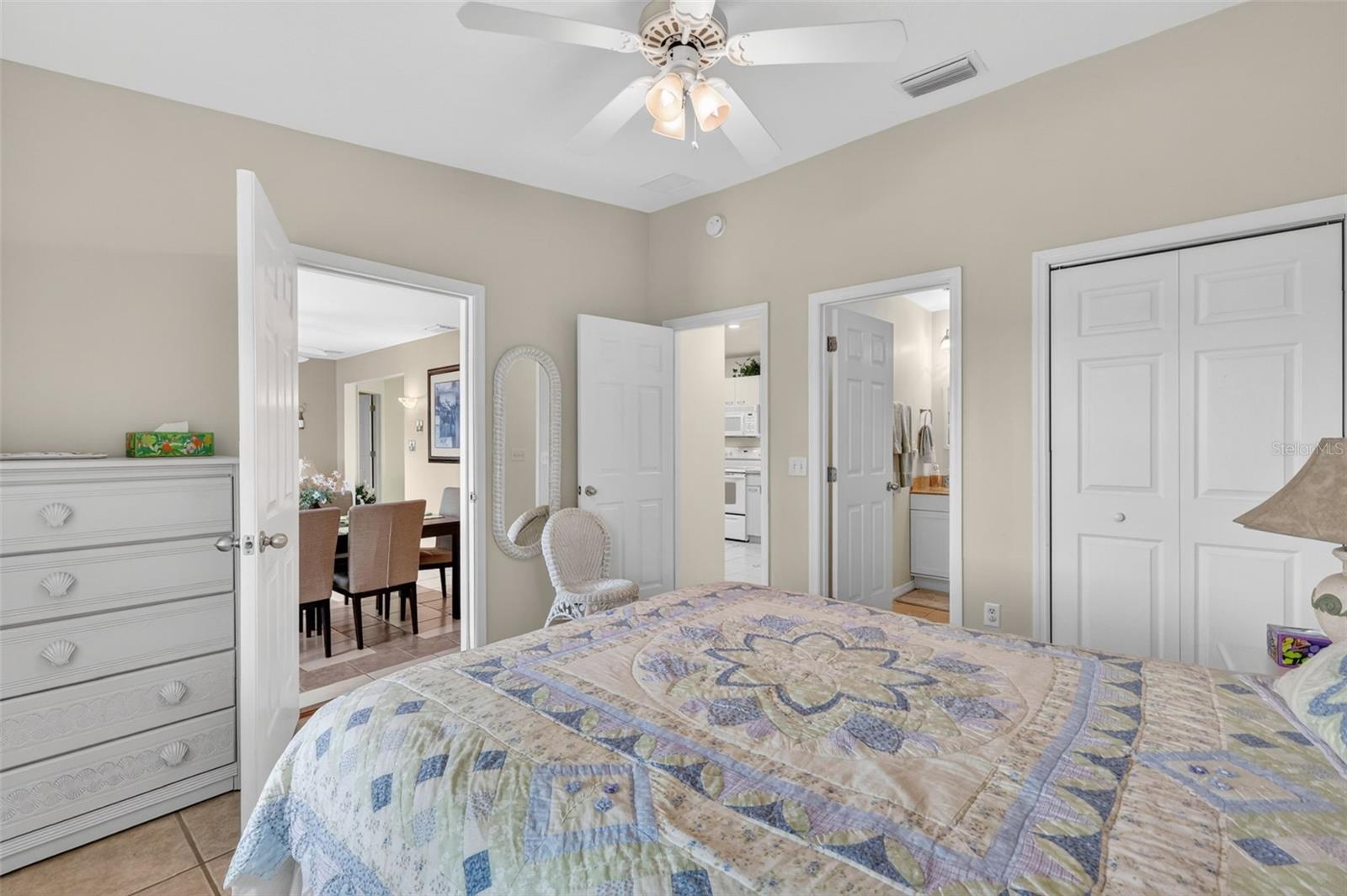 422 SAN MARINO DR, THE VILLAGES, FL, 32159