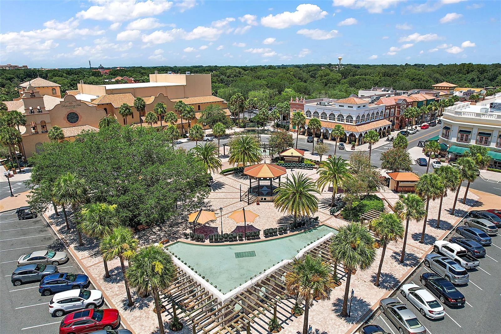422 SAN MARINO DR, THE VILLAGES, FL, 32159