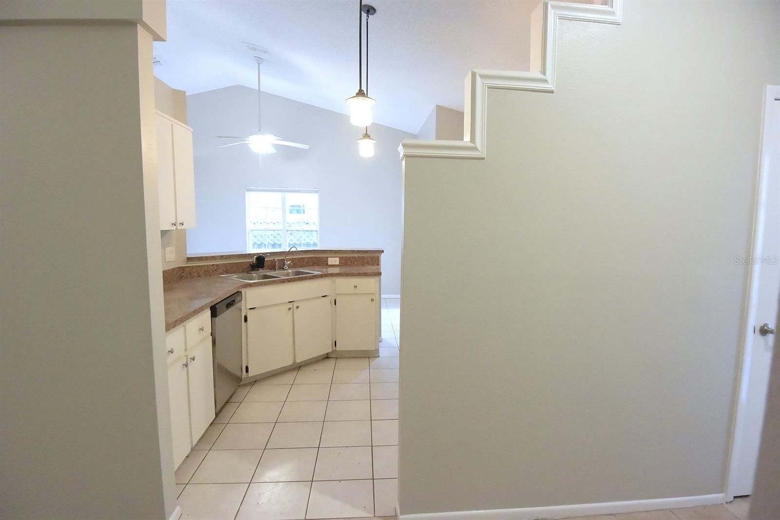 1672 COUNTRYWOOD ST, TARPON SPRINGS, FL, 34689