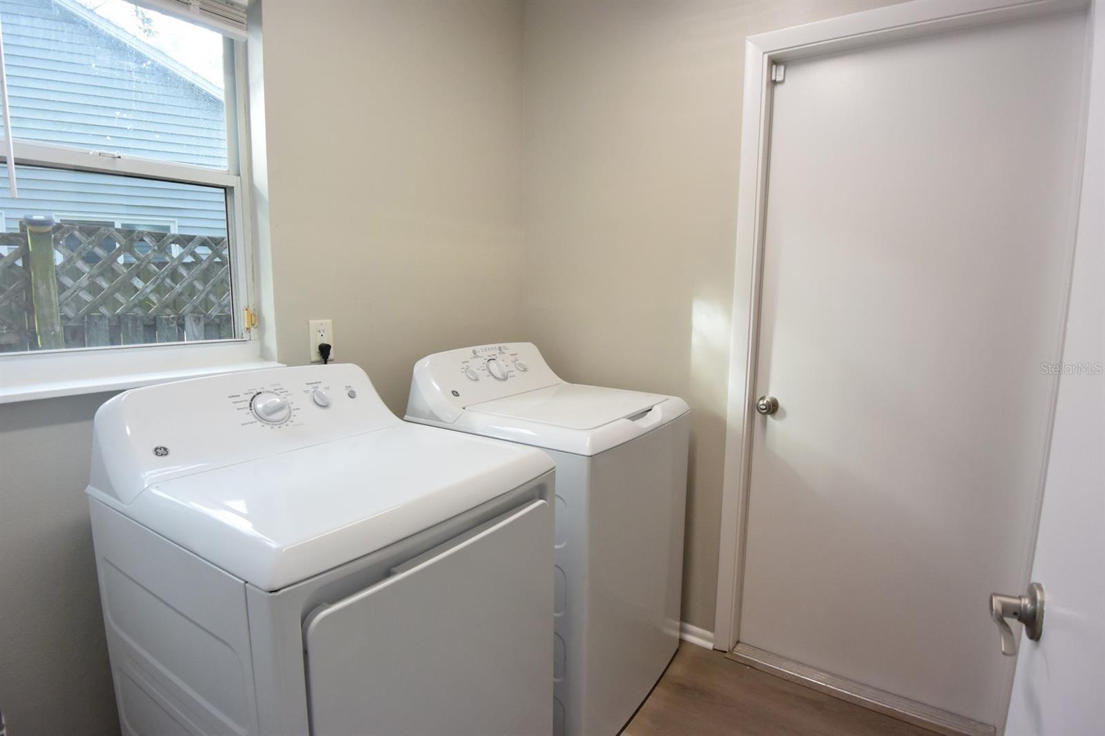 1672 COUNTRYWOOD ST, TARPON SPRINGS, FL, 34689