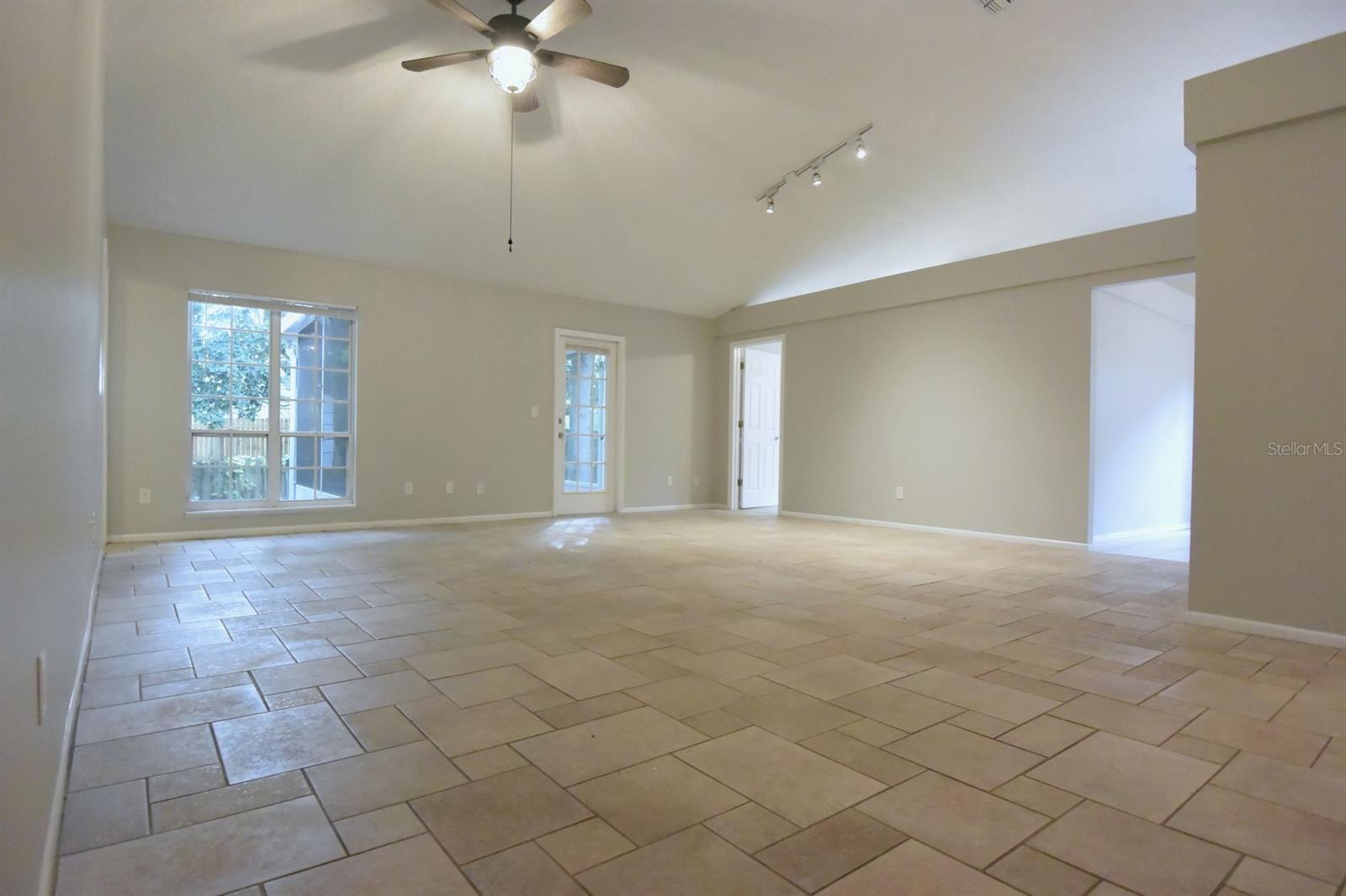 1672 COUNTRYWOOD ST, TARPON SPRINGS, FL, 34689