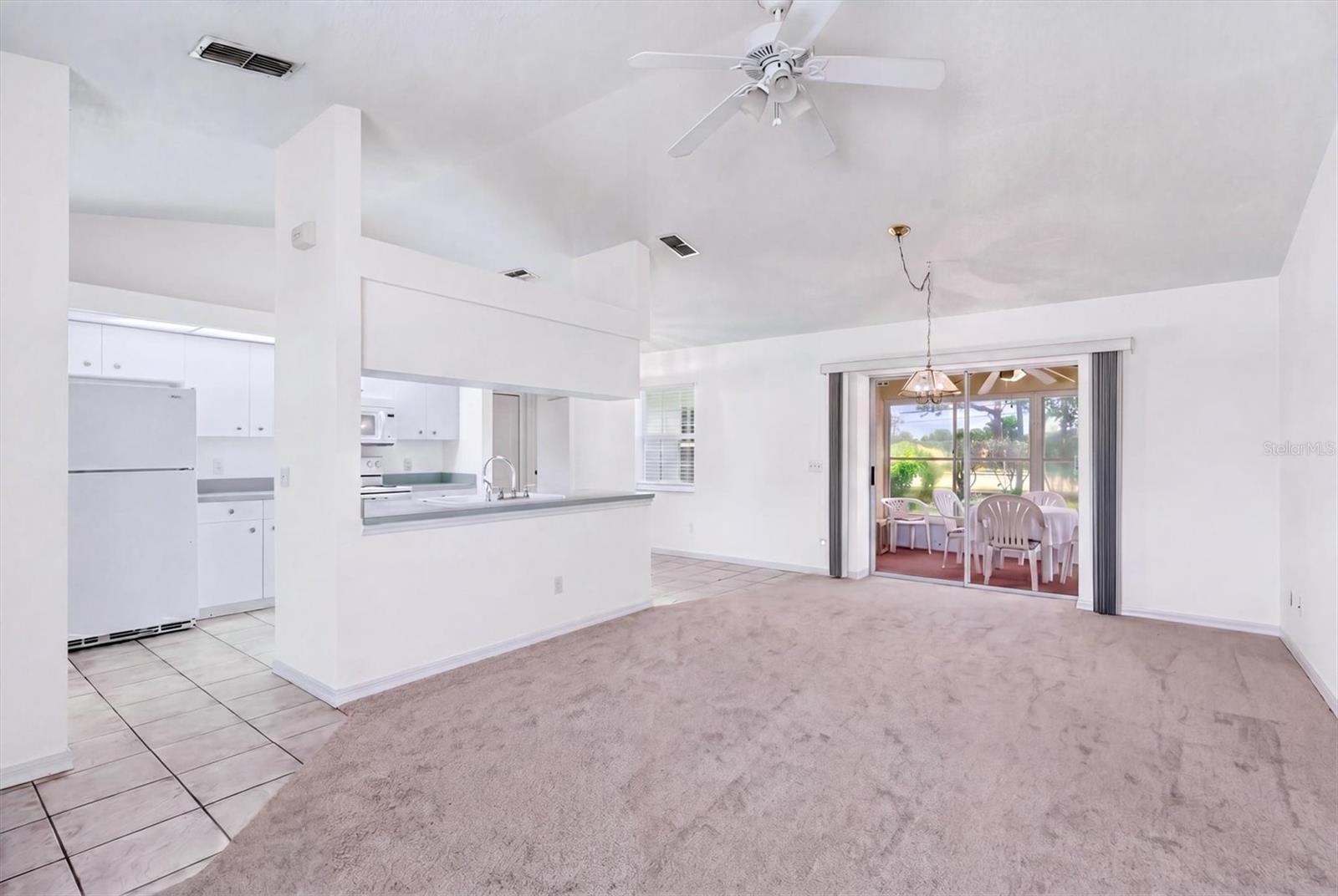 1720 COUNTRY MEADOWS DR, SARASOTA, FL, 34235