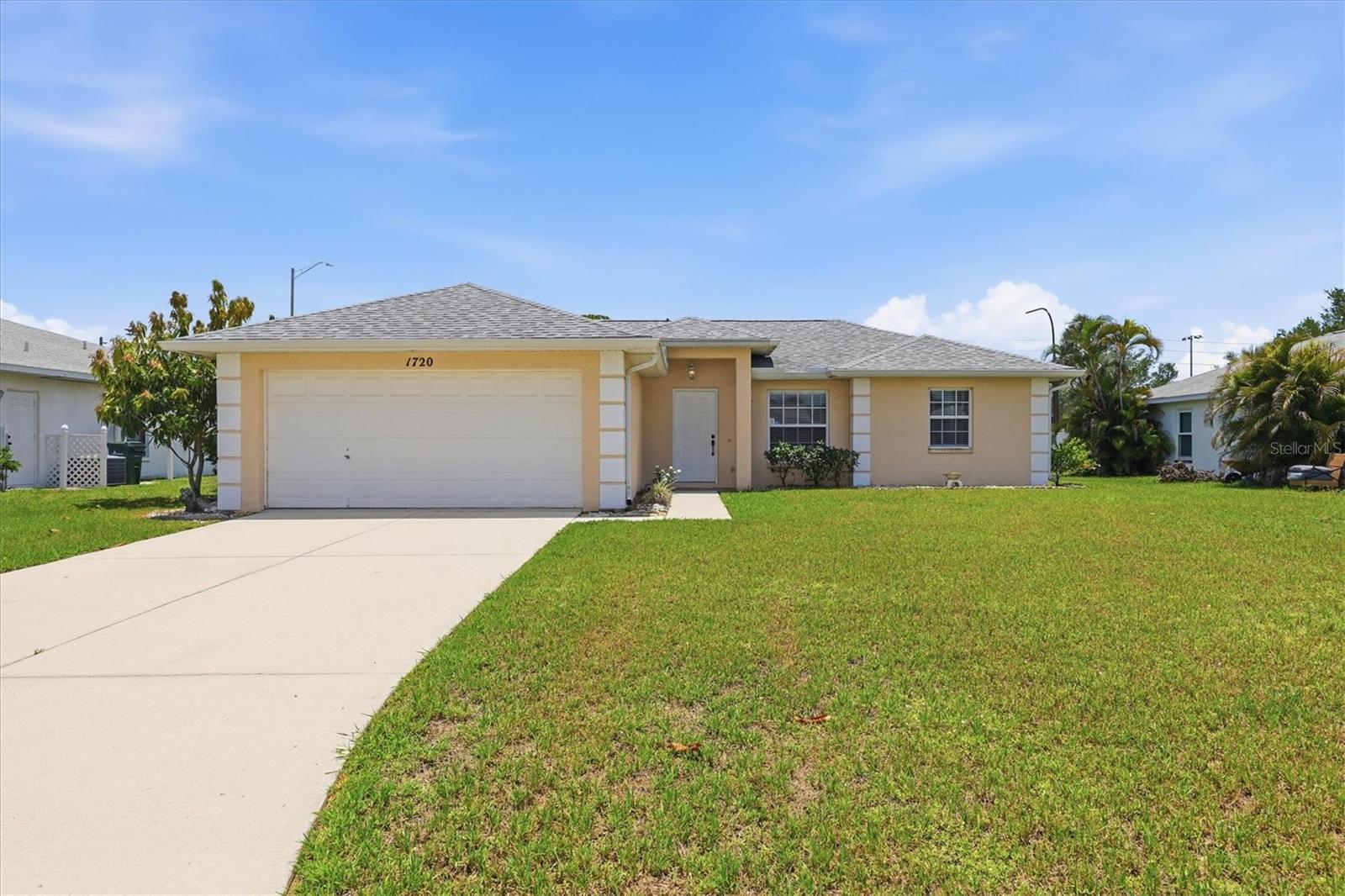 1720 COUNTRY MEADOWS DR, SARASOTA, FL, 34235