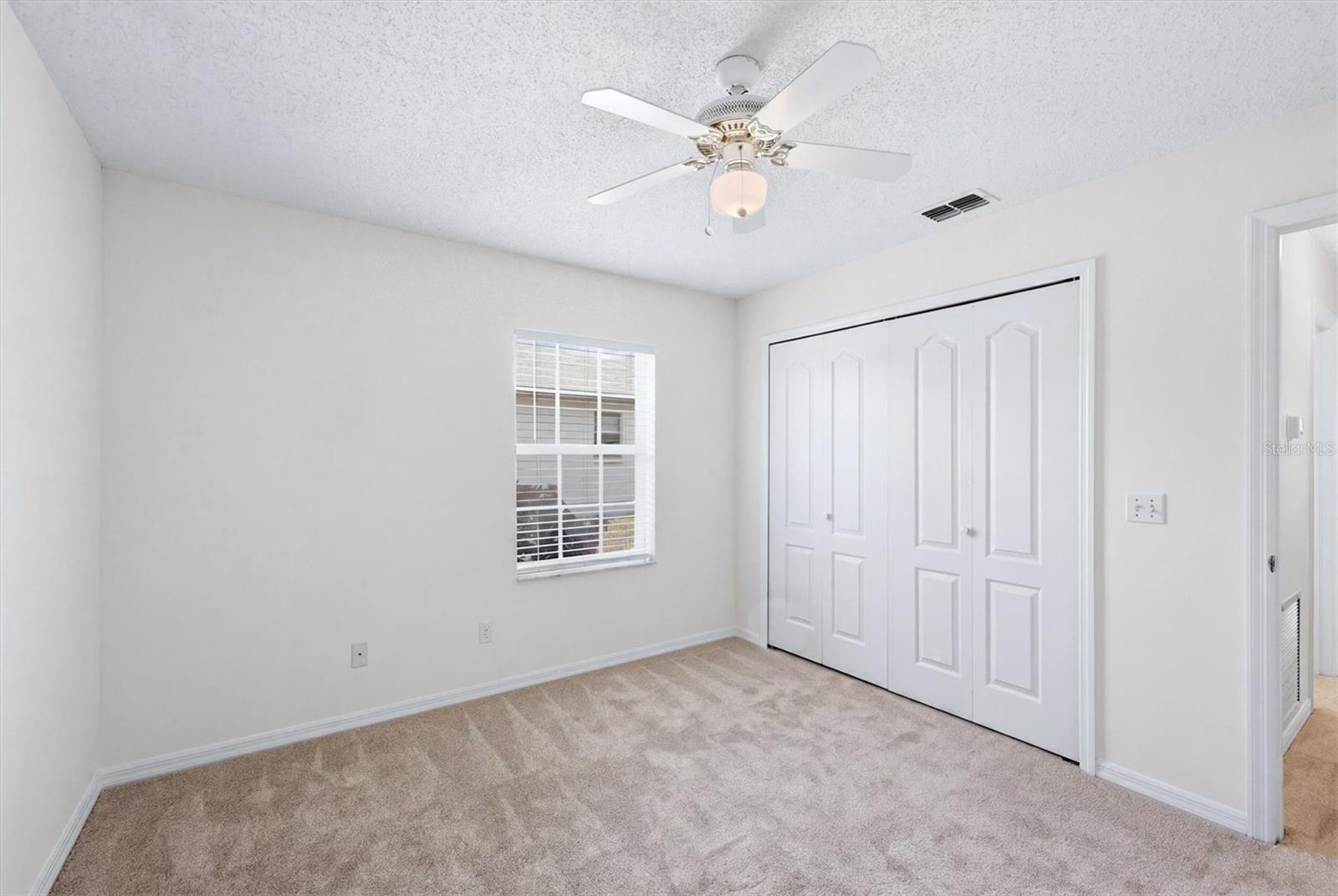 1720 COUNTRY MEADOWS DR, SARASOTA, FL, 34235