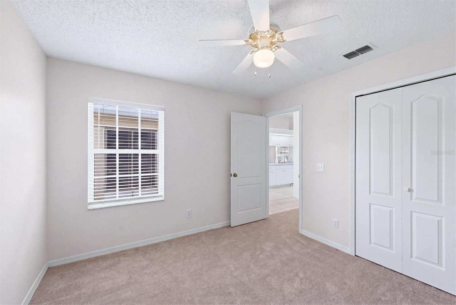 1720 COUNTRY MEADOWS DR, SARASOTA, FL, 34235