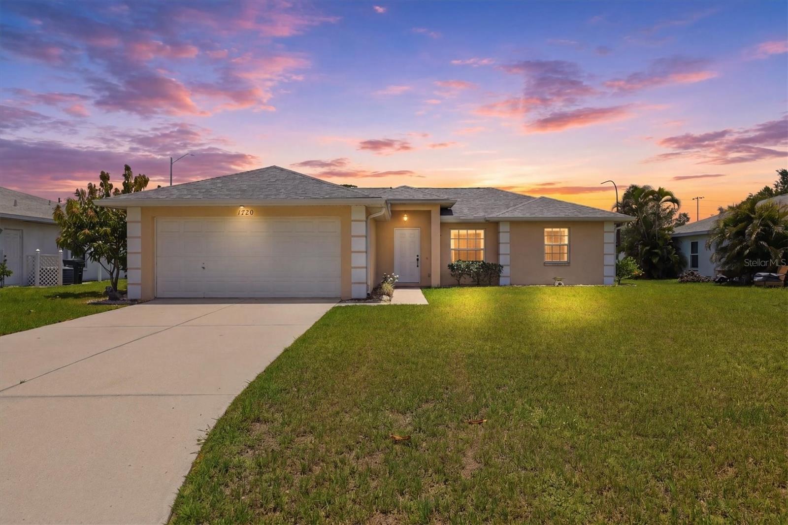 1720 COUNTRY MEADOWS DR, SARASOTA, FL, 34235