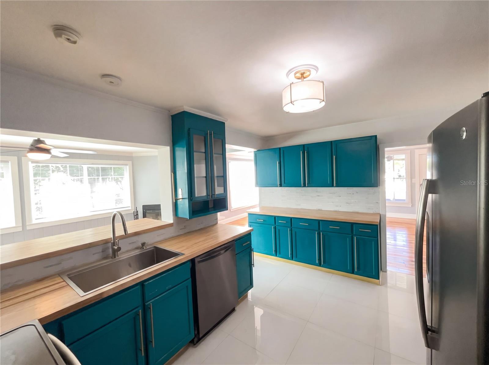 302 E DRURY AVE, KISSIMMEE, FL, 34744