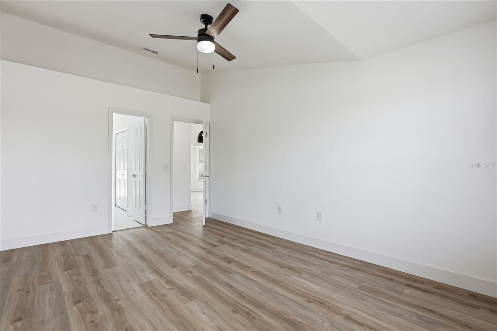 2280 DUMAS DR, DELTONA, FL, 32738