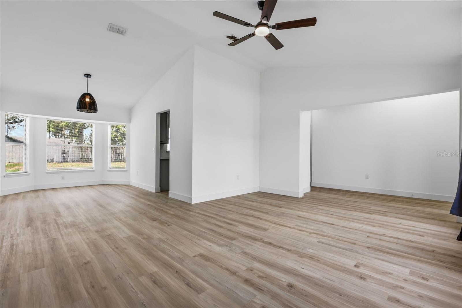 2280 DUMAS DR, DELTONA, FL, 32738