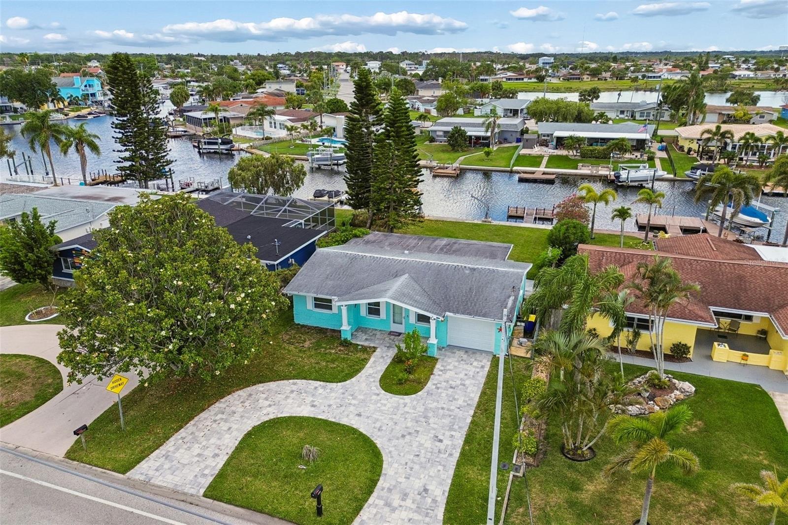 4234 FLORAMAR TER, NEW PORT RICHEY, FL, 34652