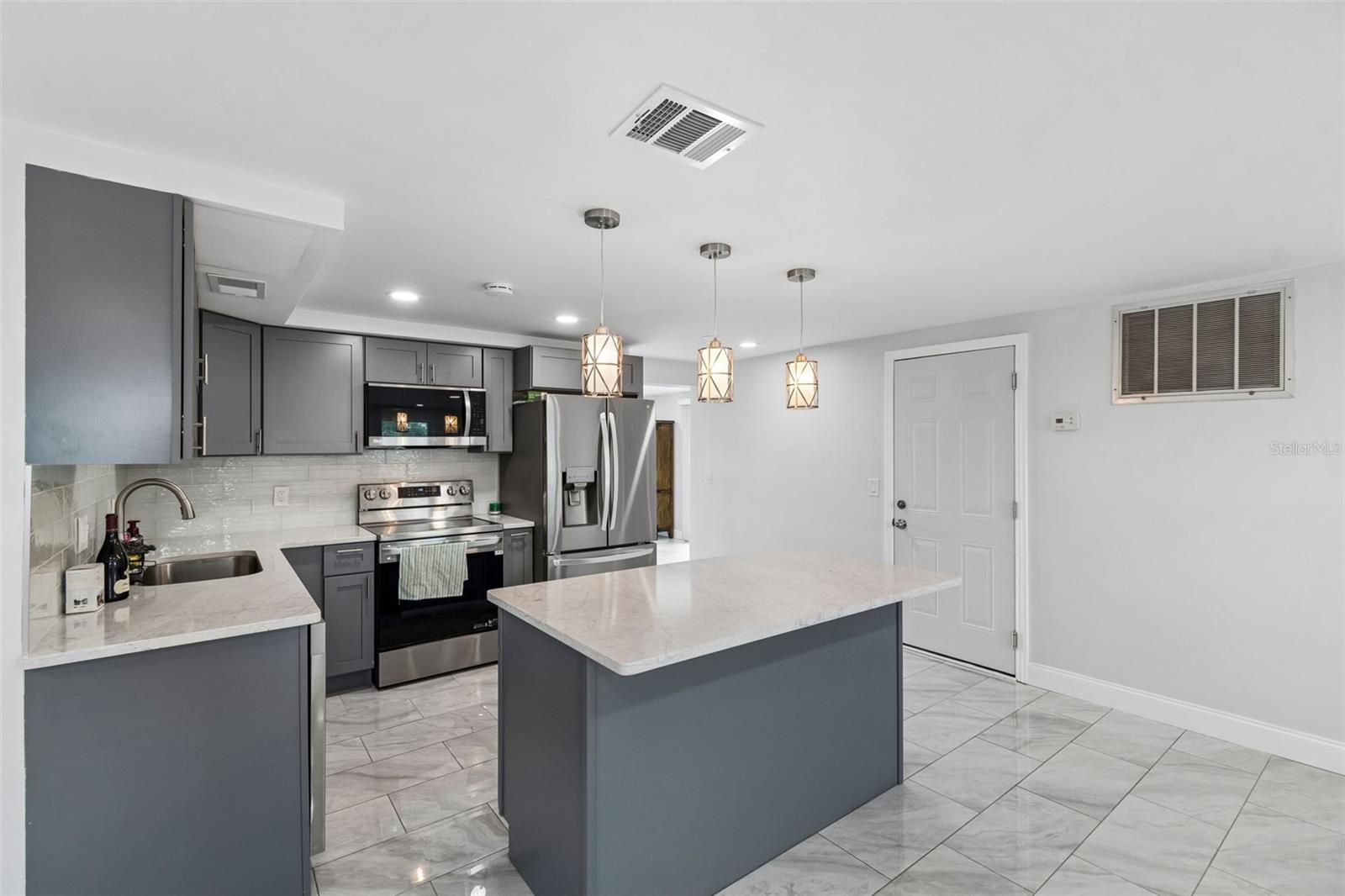 4234 FLORAMAR TER, NEW PORT RICHEY, FL, 34652