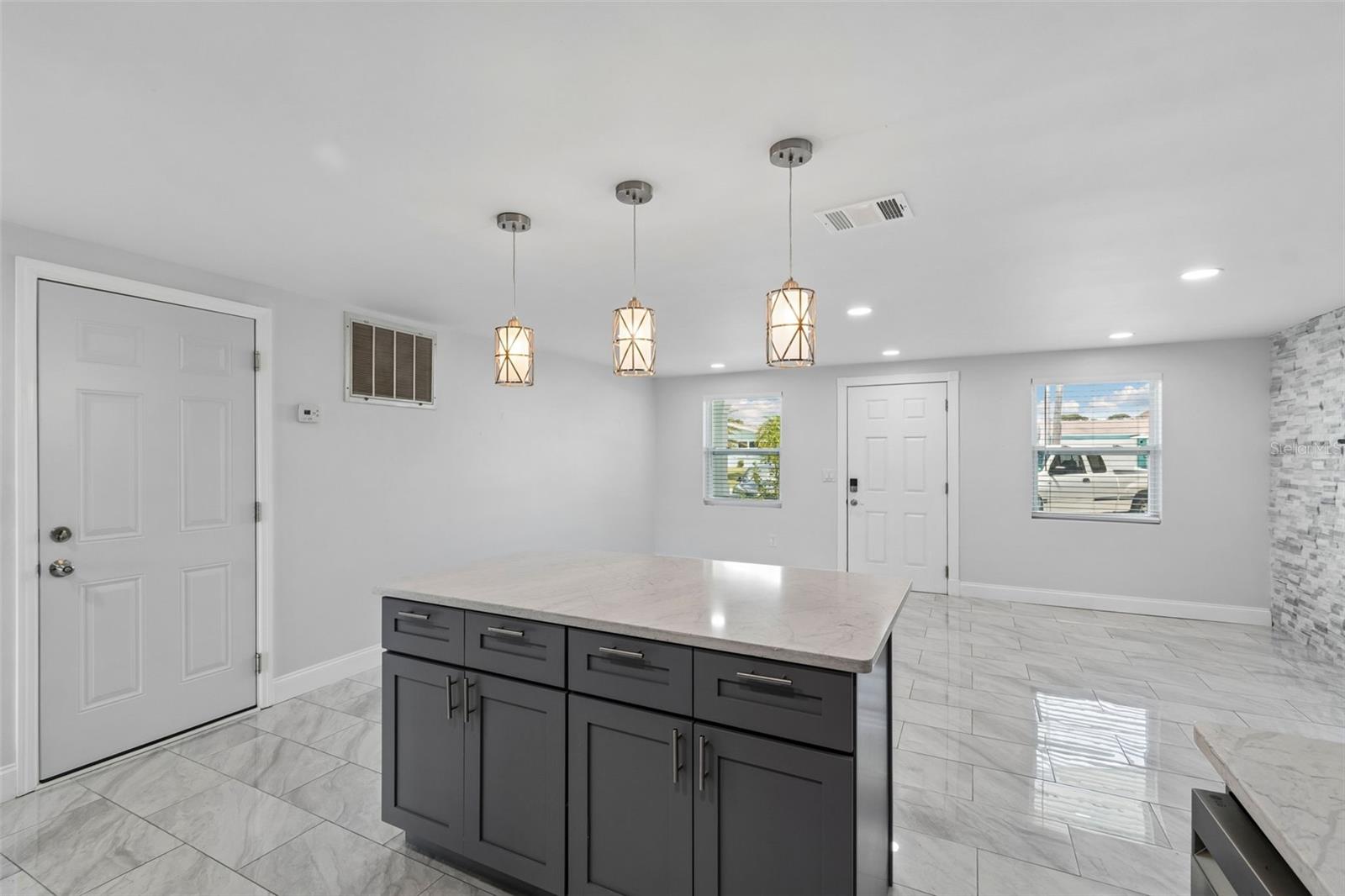 4234 FLORAMAR TER, NEW PORT RICHEY, FL, 34652