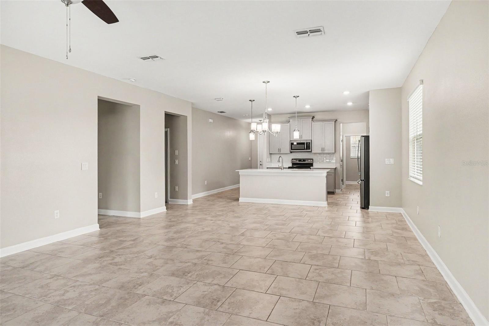 490 BRUNSWICK DR, DAVENPORT, FL, 33837