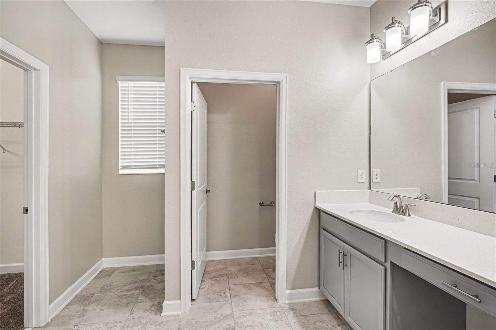 490 BRUNSWICK DR, DAVENPORT, FL, 33837