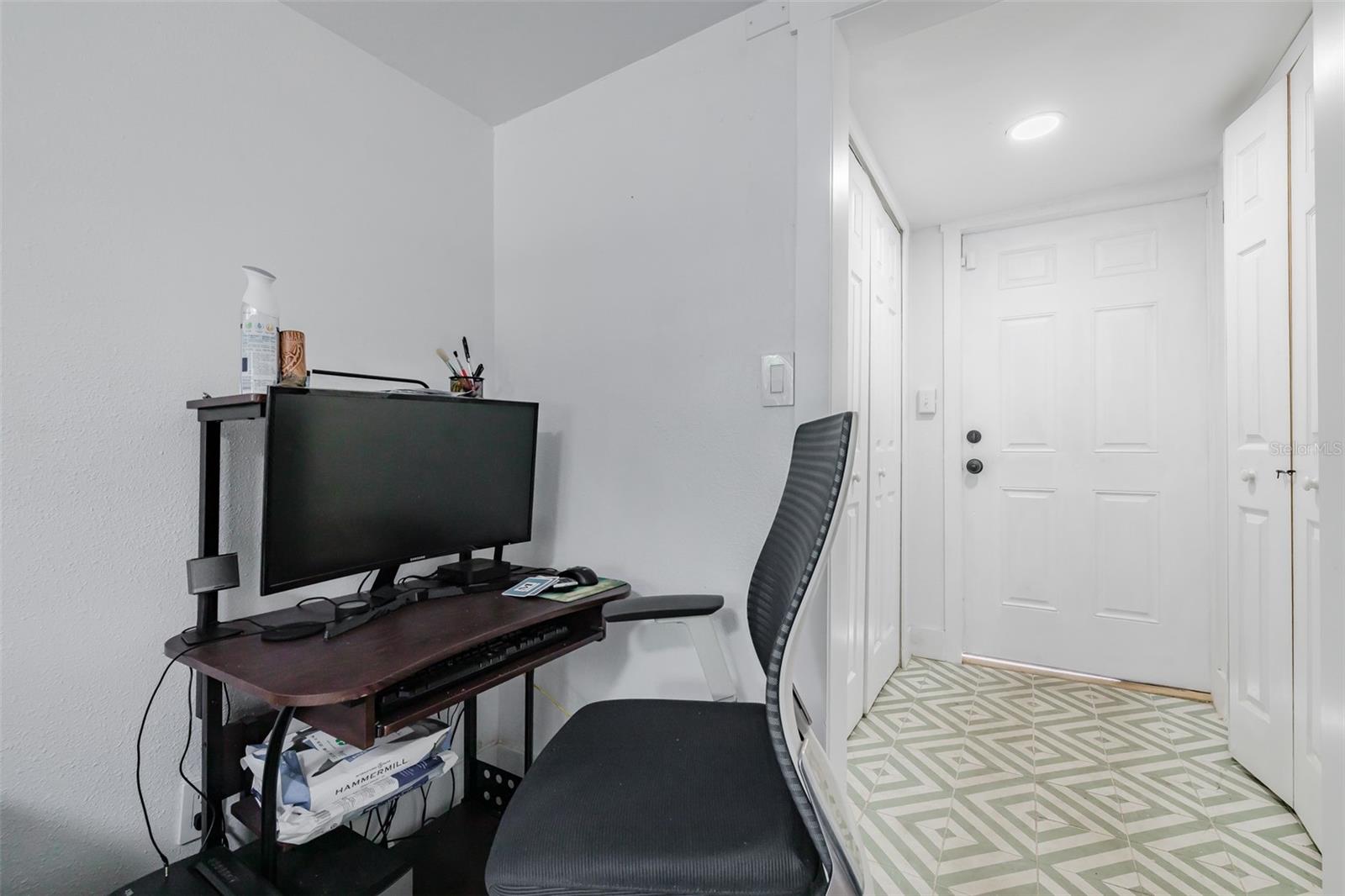 8705 N HIGHLAND AVE, TAMPA, FL, 33604