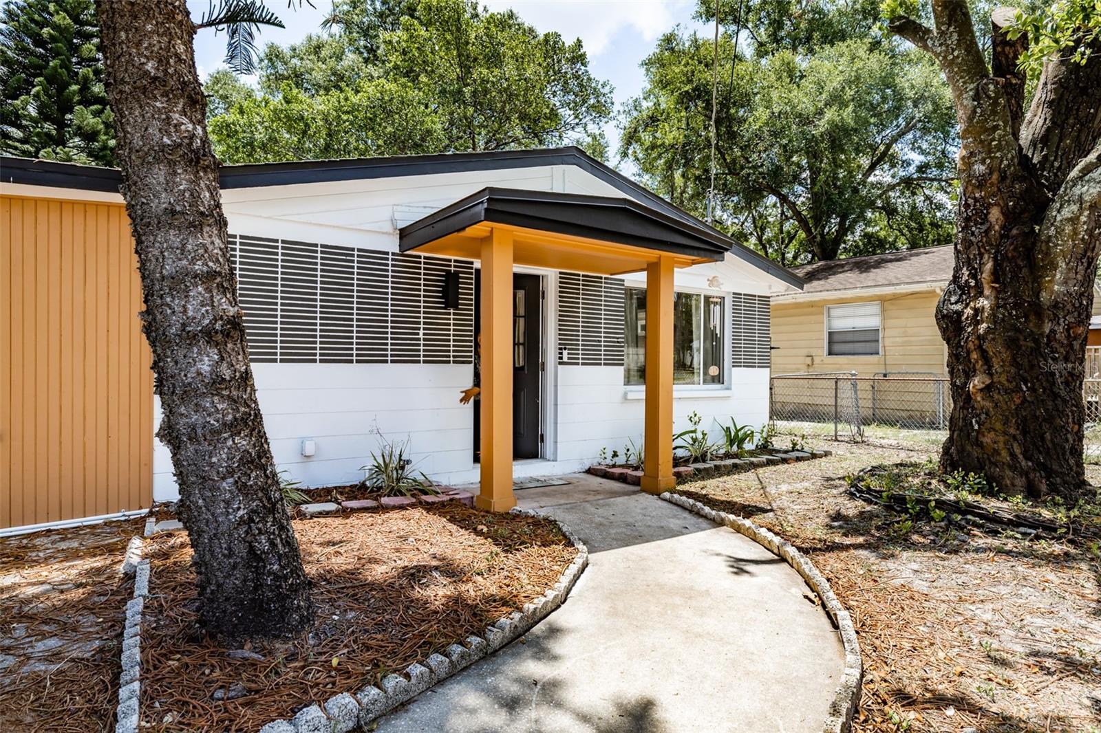 8705 N HIGHLAND AVE, TAMPA, FL, 33604