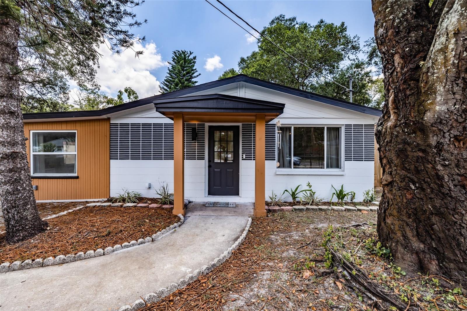 8705 N HIGHLAND AVE, TAMPA, FL, 33604