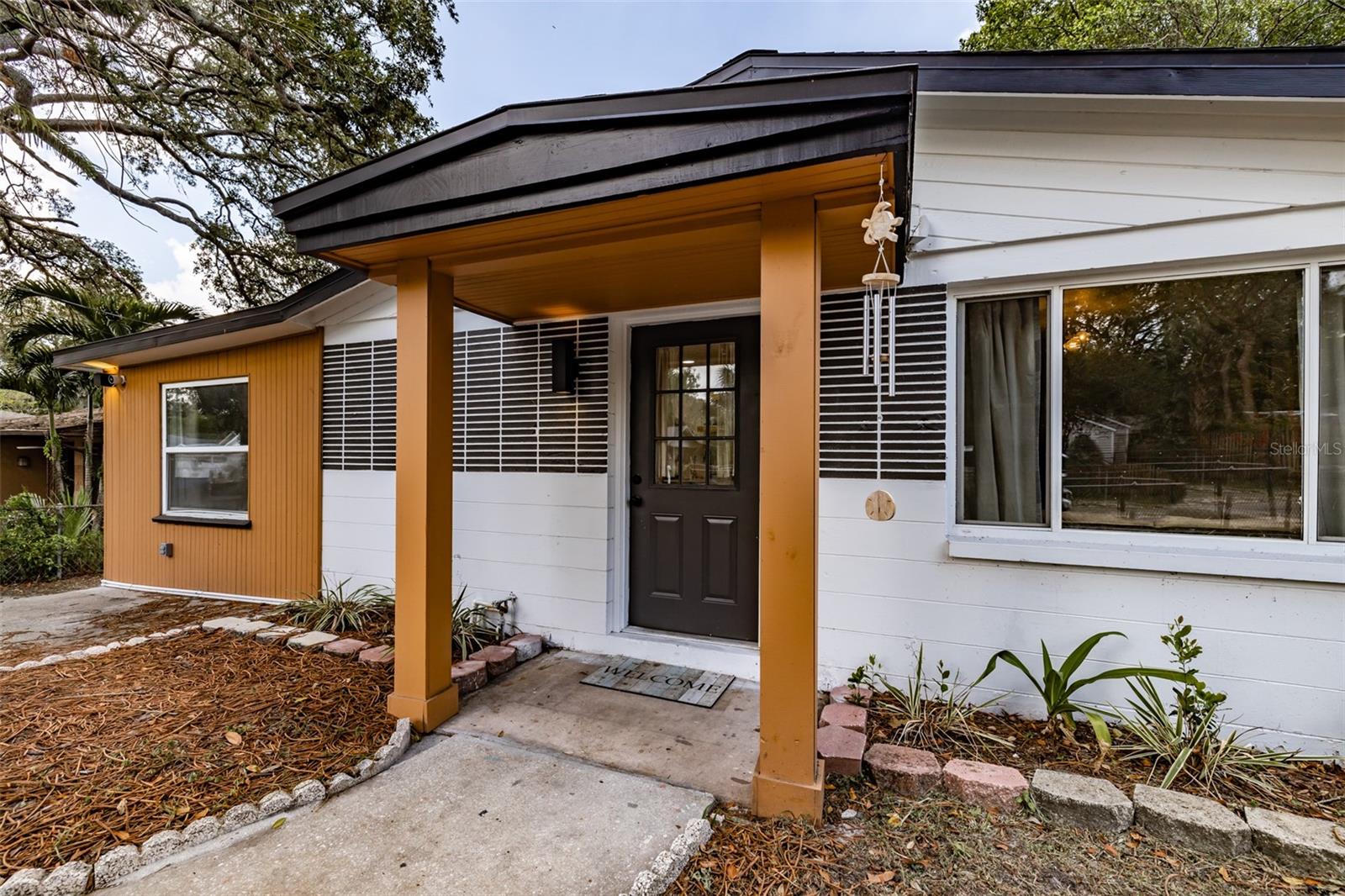 8705 N HIGHLAND AVE, TAMPA, FL, 33604