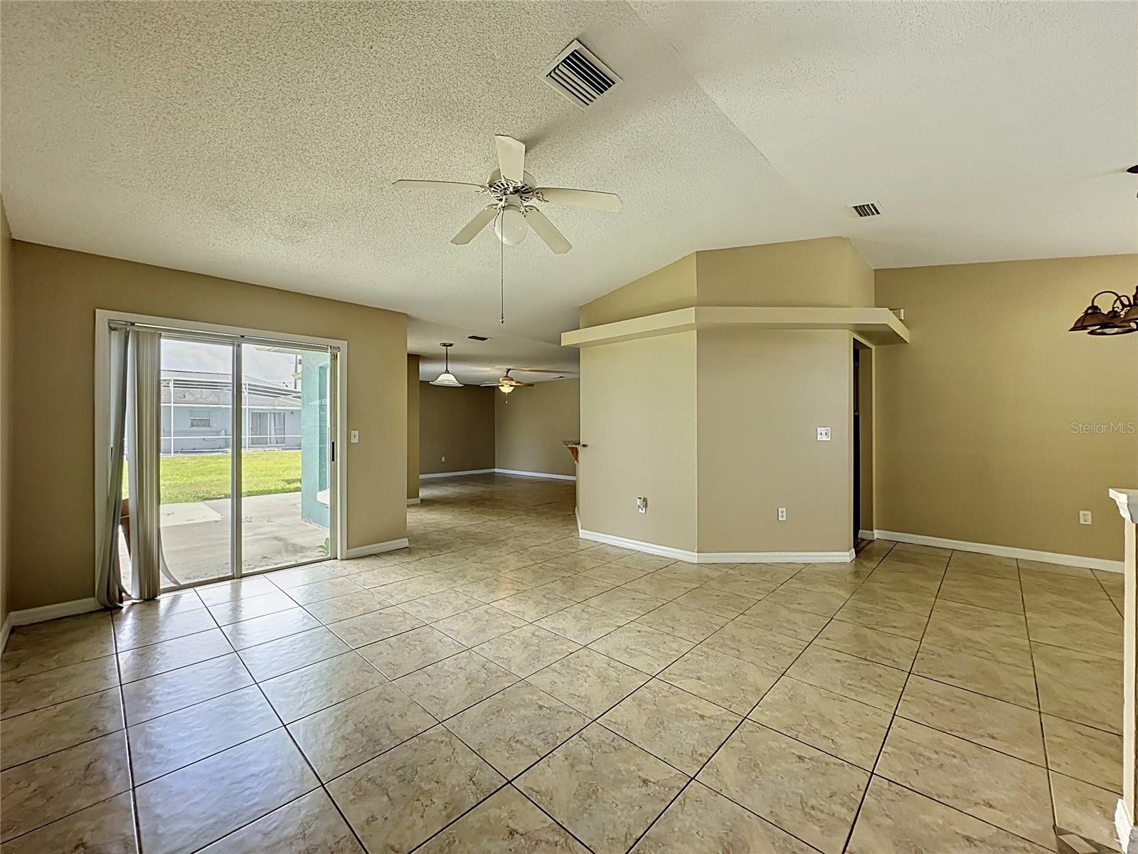 413 FLAMINGO CT, POINCIANA, FL, 34759