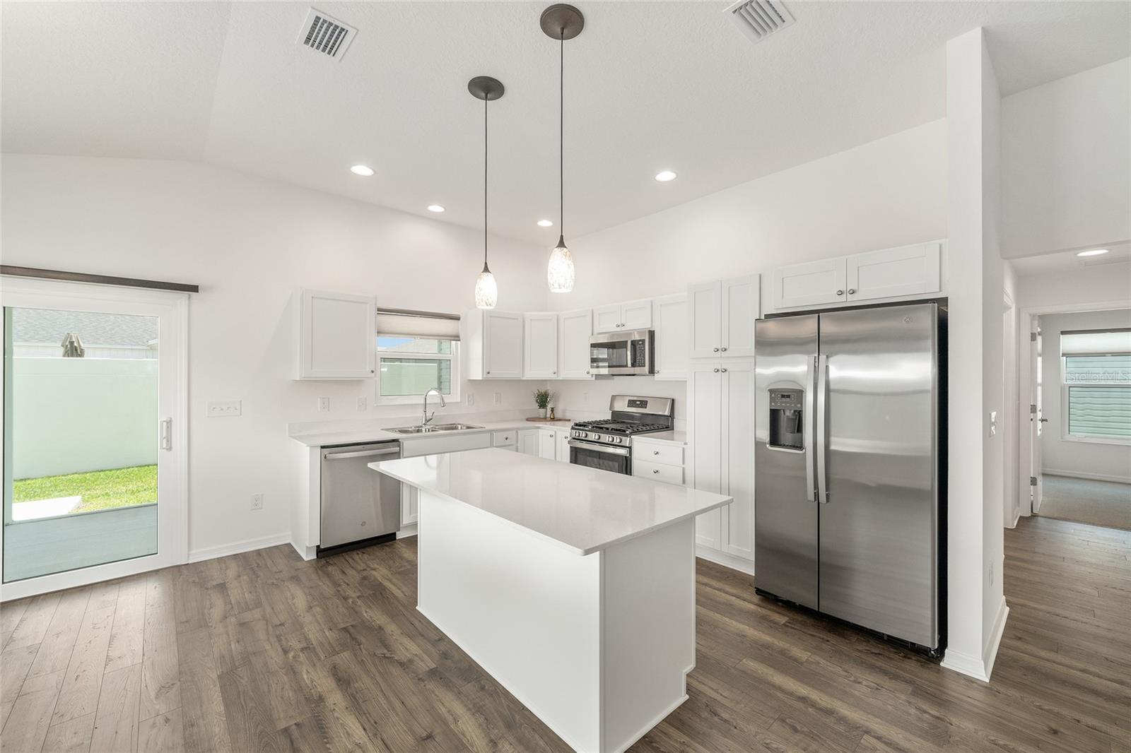 1576 GOOD PL, THE VILLAGES, FL, 34762