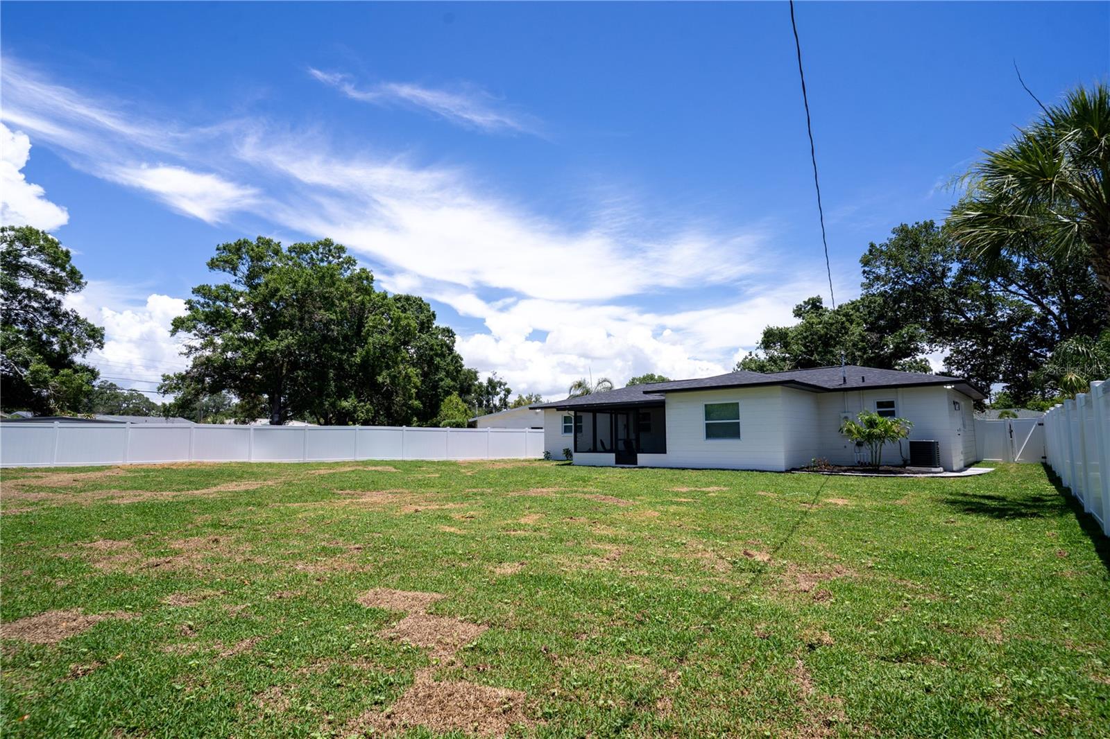 8496 118TH ST, SEMINOLE, FL, 33772