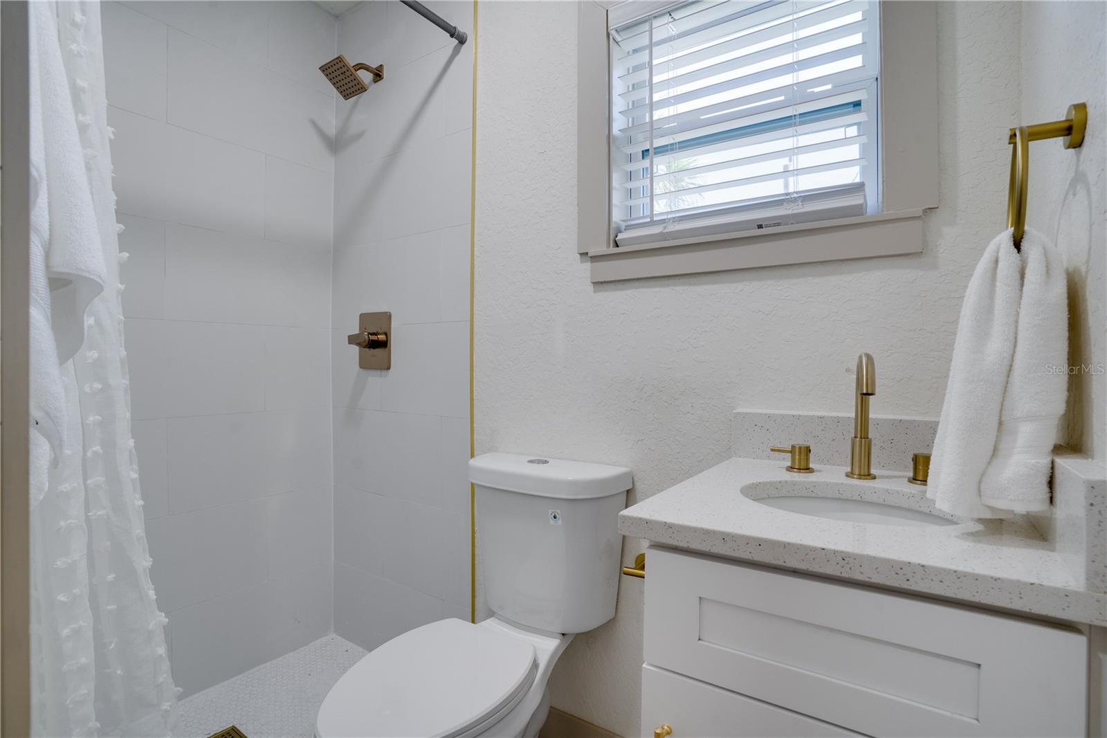 8496 118TH ST, SEMINOLE, FL, 33772
