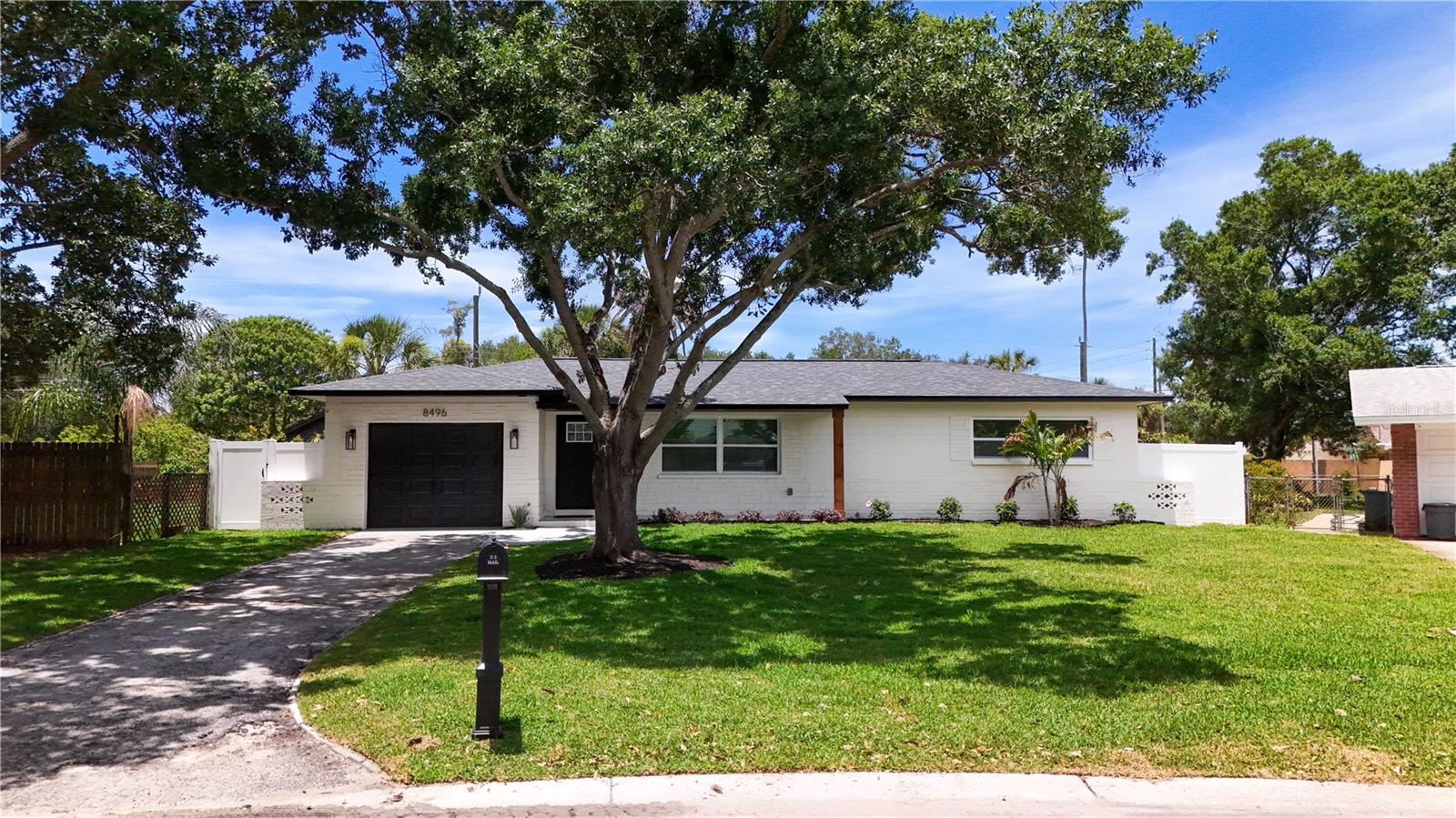 8496 118TH ST, SEMINOLE, FL, 33772