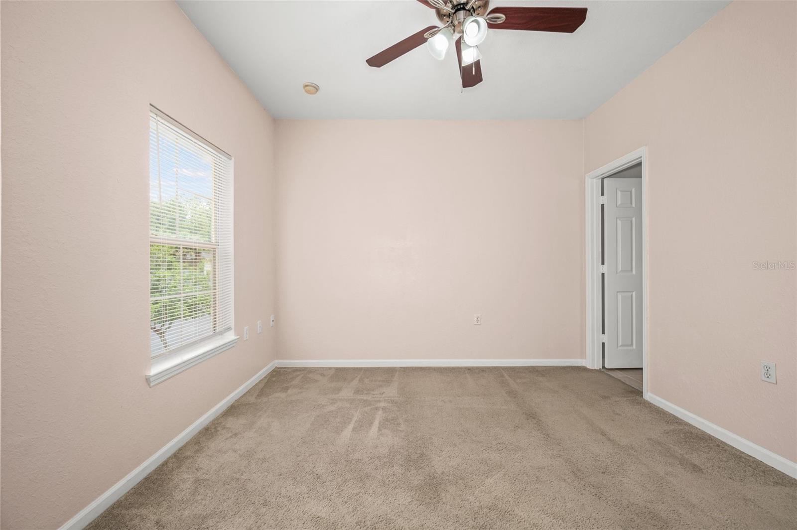 5065 NW 45TH RD #102, GAINESVILLE, FL, 32606