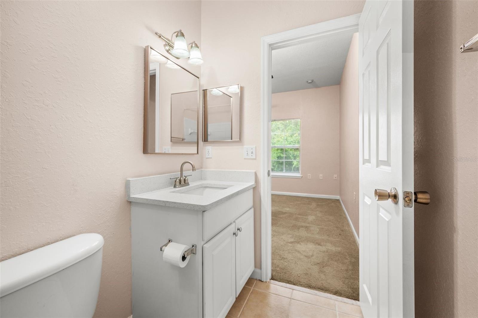 5065 NW 45TH RD #102, GAINESVILLE, FL, 32606