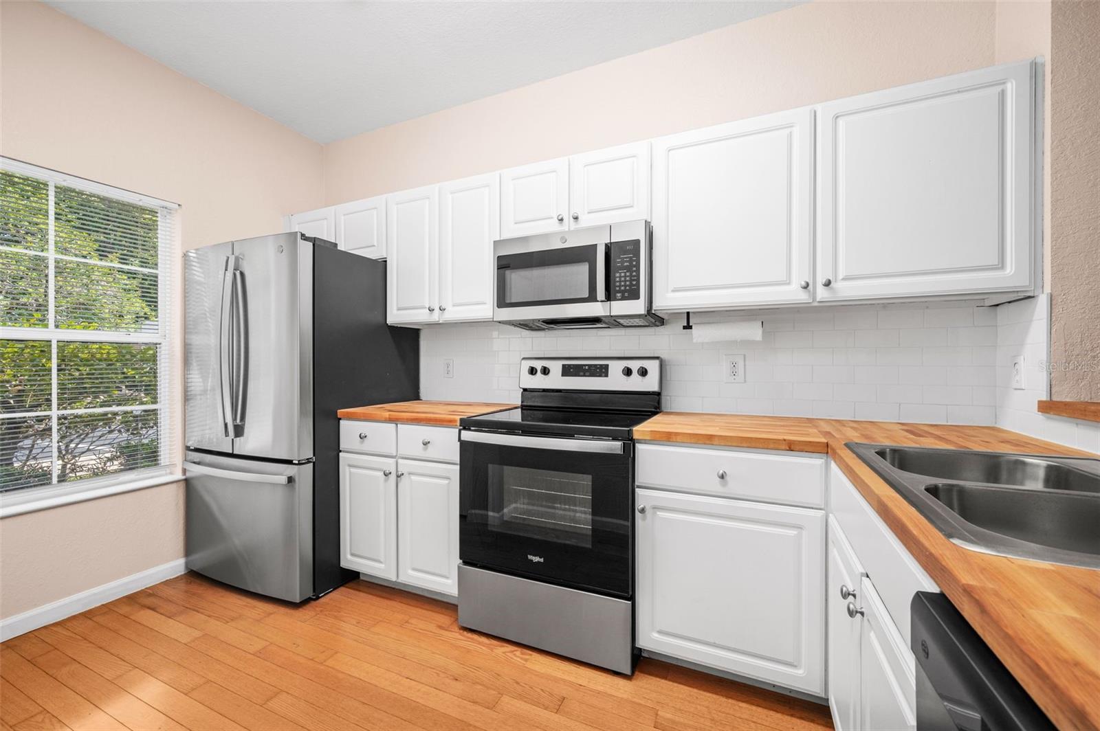 5065 NW 45TH RD #102, GAINESVILLE, FL, 32606