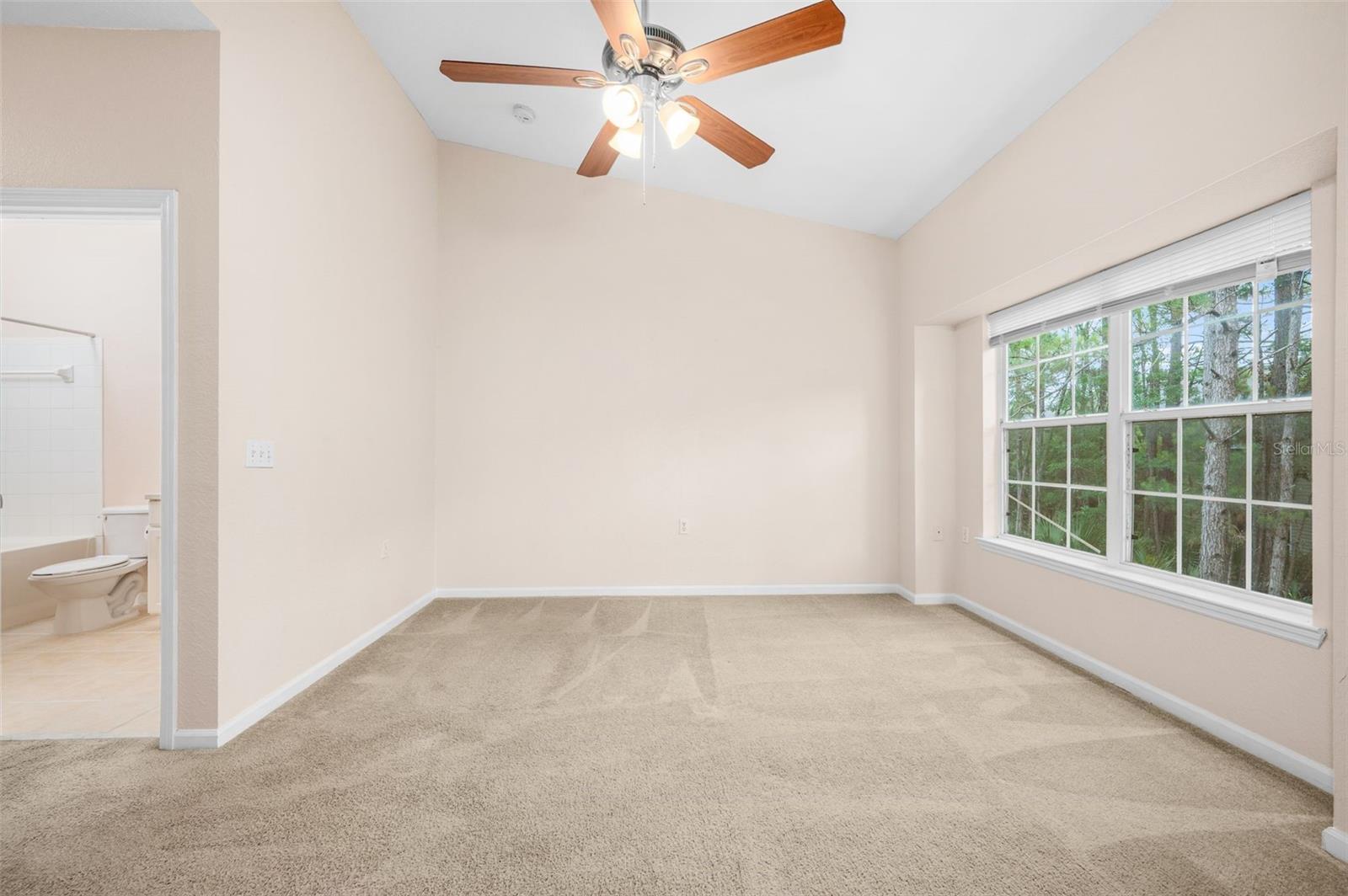 5065 NW 45TH RD #102, GAINESVILLE, FL, 32606