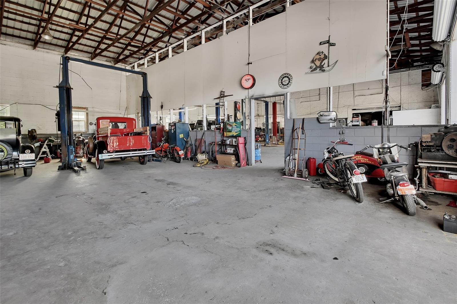 309 S FLORIDA AVE, DELAND, FL, 32720