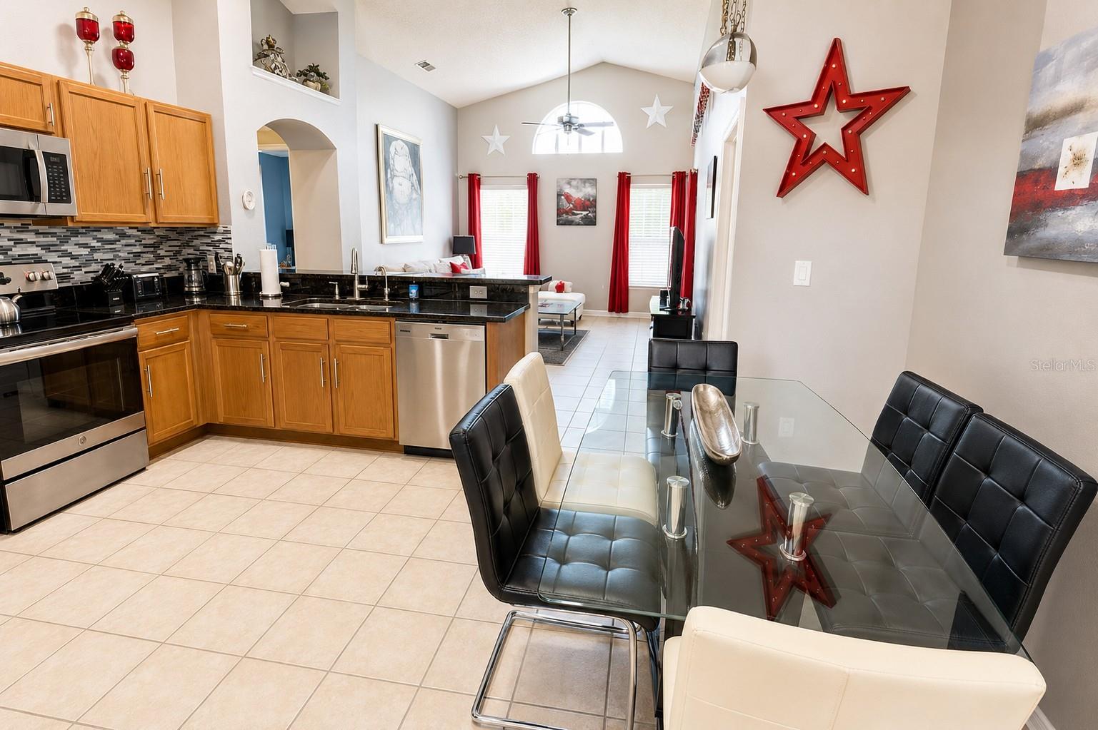 7952 HERITAGE ENTRANCE BLVD, KISSIMMEE, FL, 34747