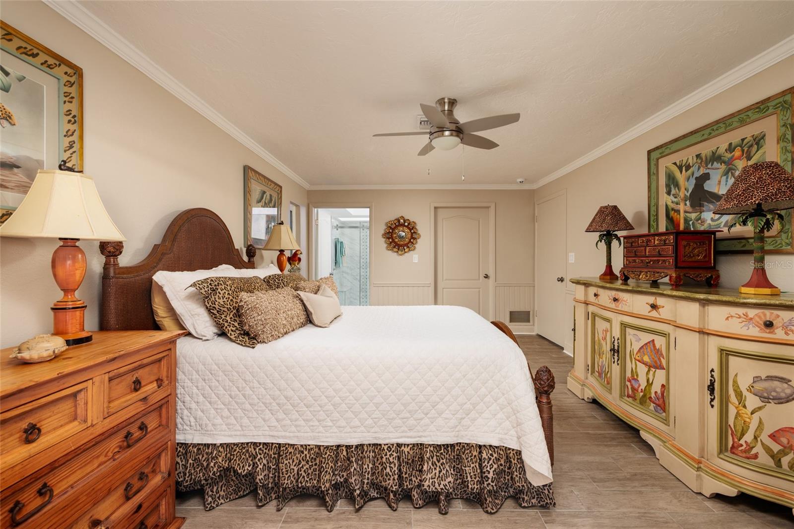 2011 MICHIGAN AVE NE, ST PETERSBURG, FL, 33703